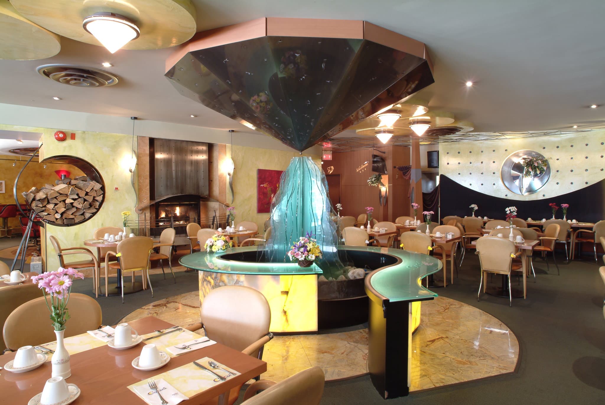 Holiday Inn Niagara Falls - by the Falls by IHG - Image 18