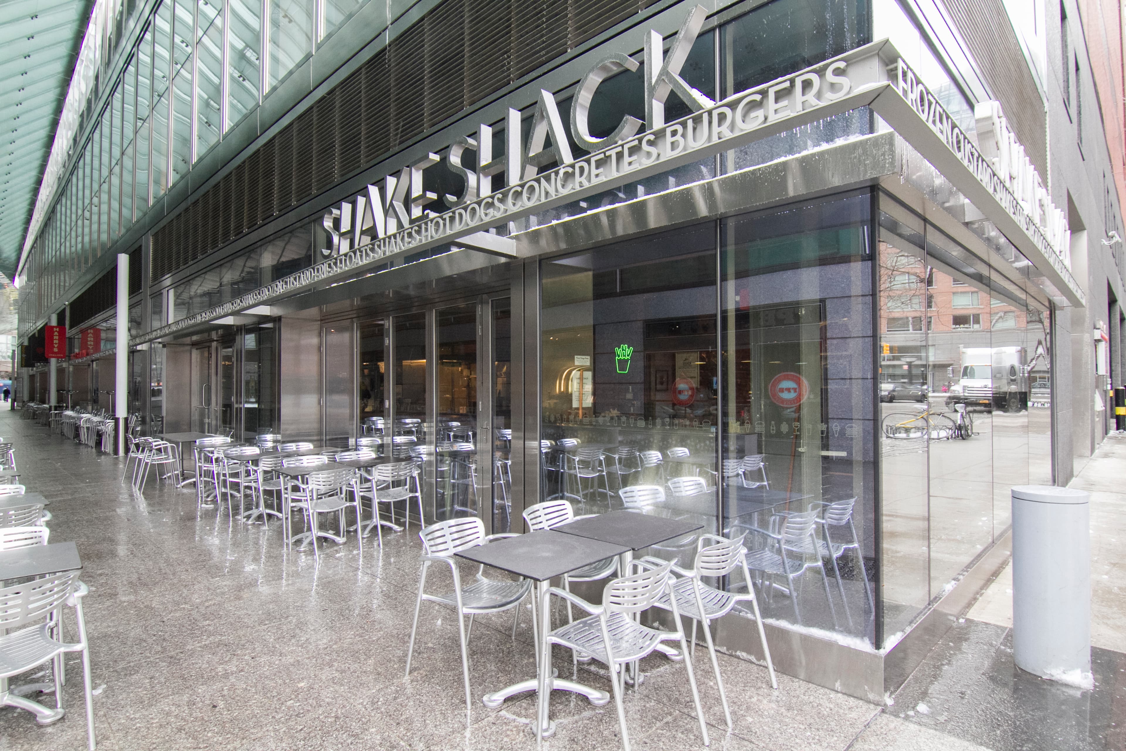Shake Shack Battery Park City - Image 1