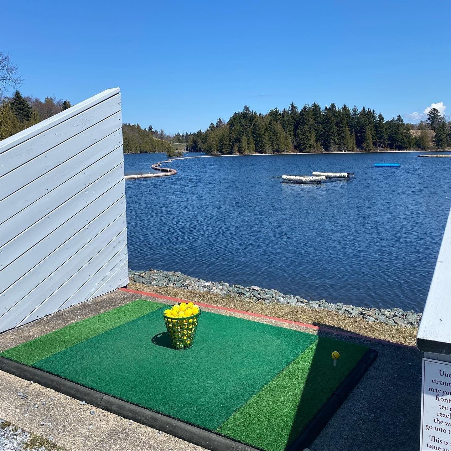 Golf Rockwood Aquatic Driving Range - Image 3