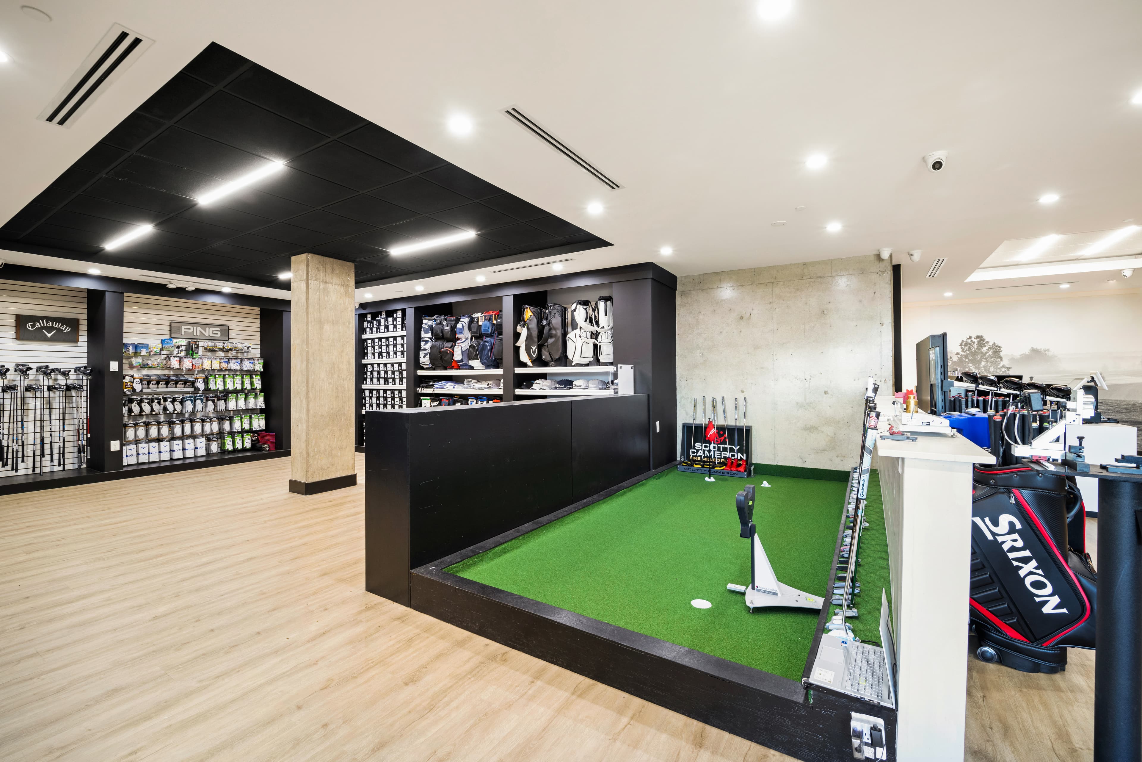 Tysons West Golf Store - Image 3