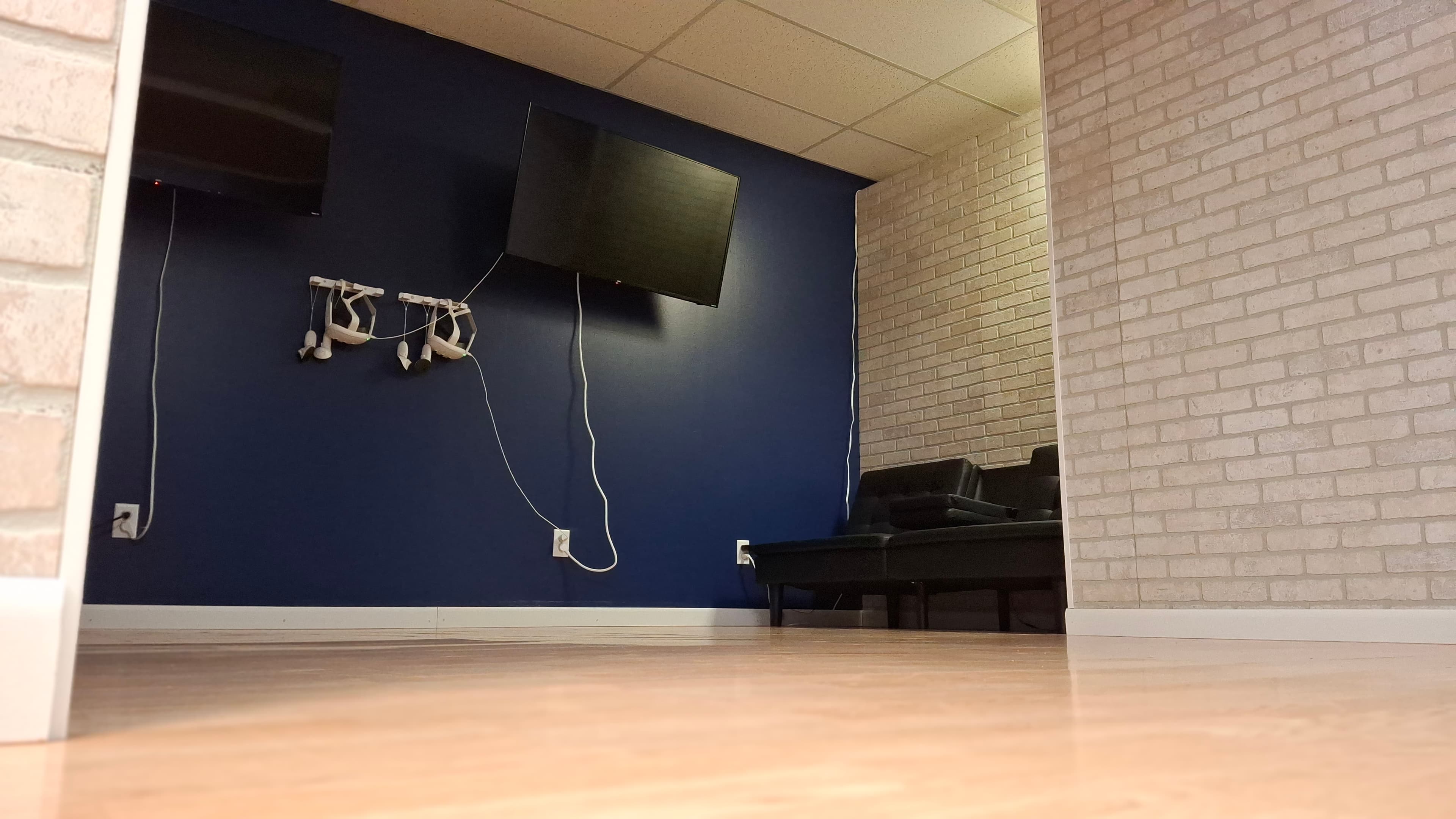 The Golf & Game Lounge - Image 10