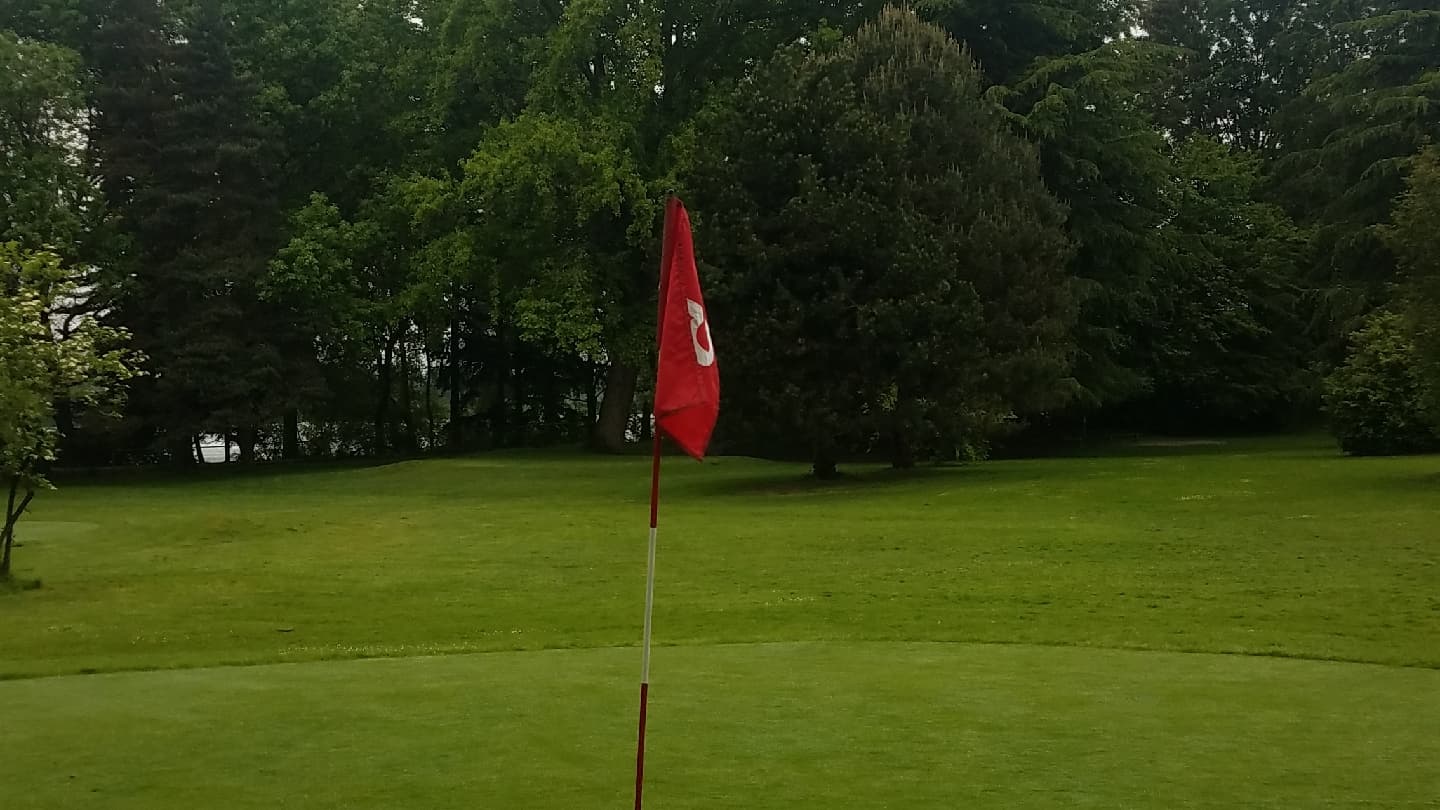 Green Lake Pitch & Putt - Image 1