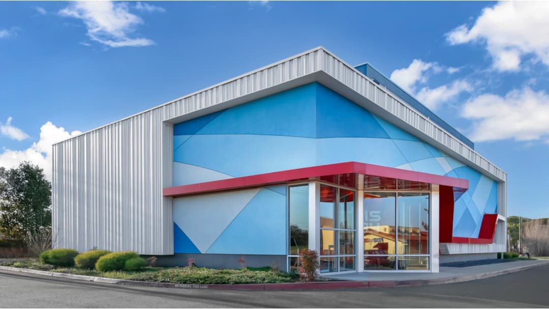 iFLY Indoor Skydiving - Sacramento - Image 1