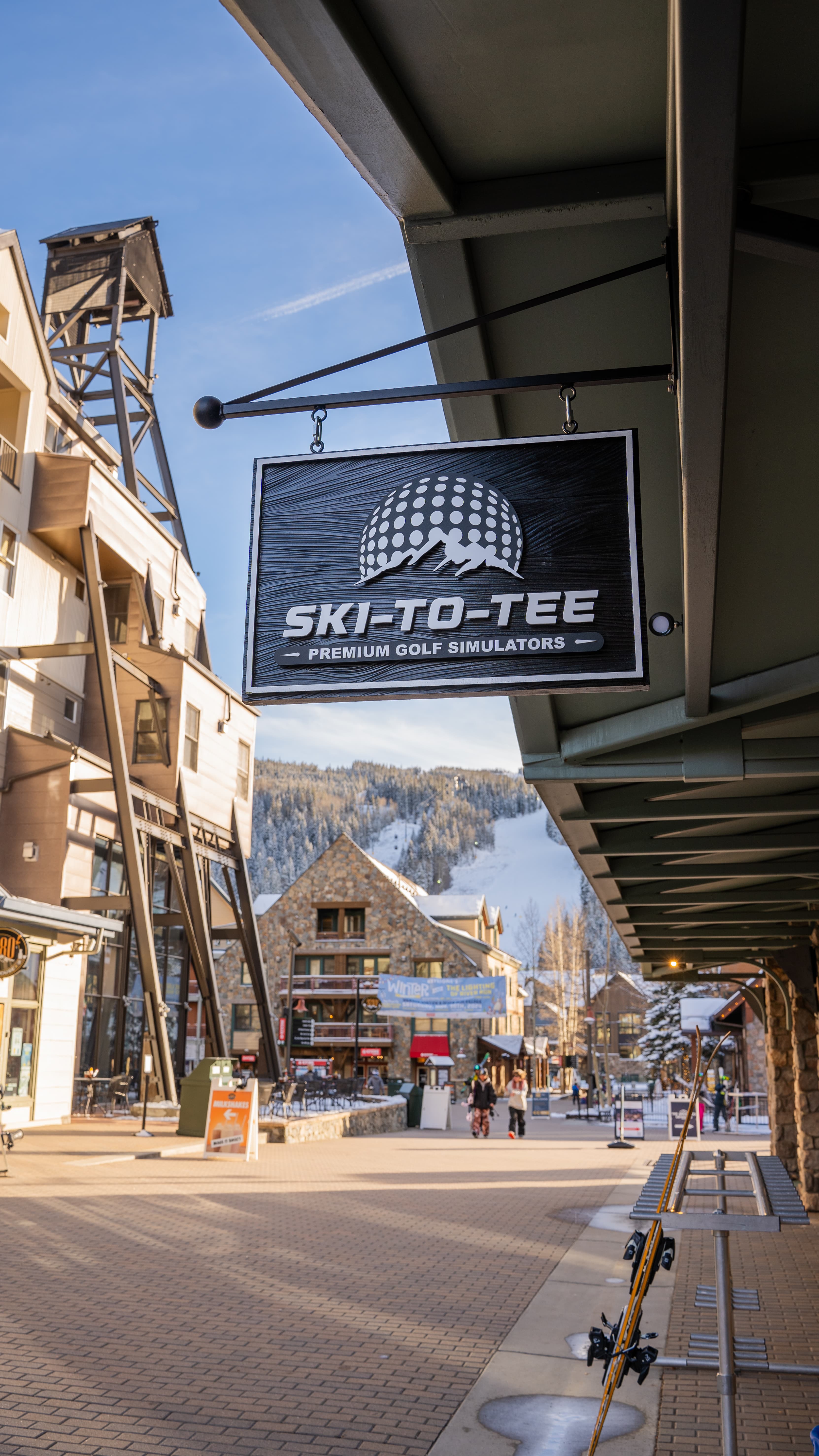 Ski-To-Tee - Image 10