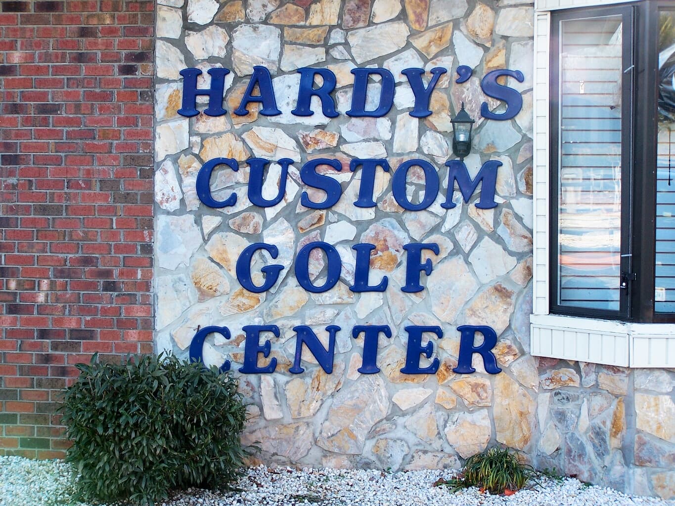 Hardy's Custom Golf - Image 2