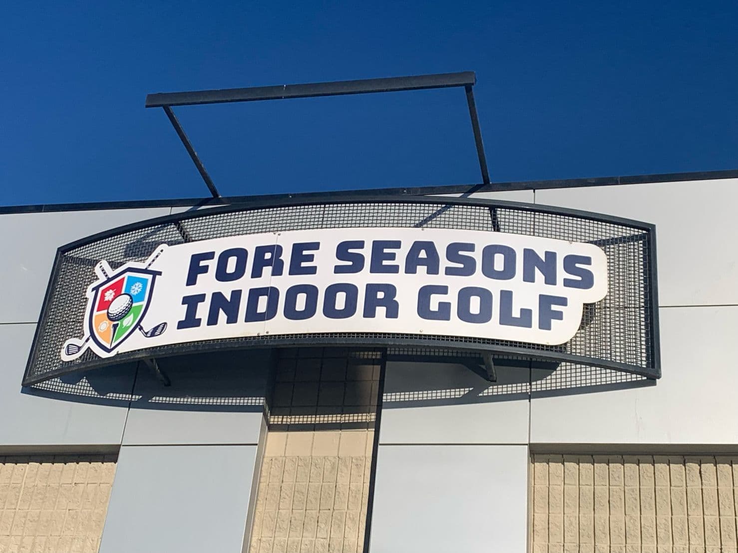 Fore Seasons Indoor Golf Centre - Image 6