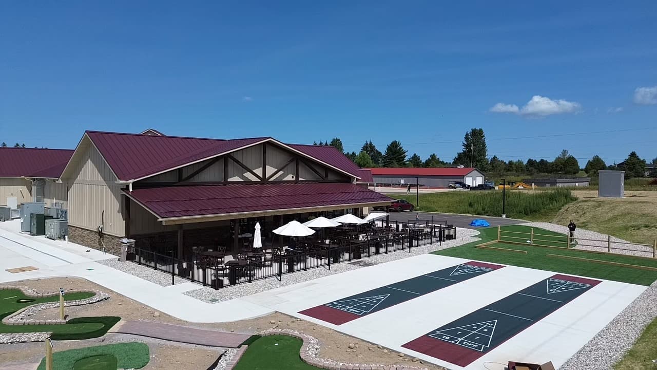 Mulligans at the Bluffs - Image 3