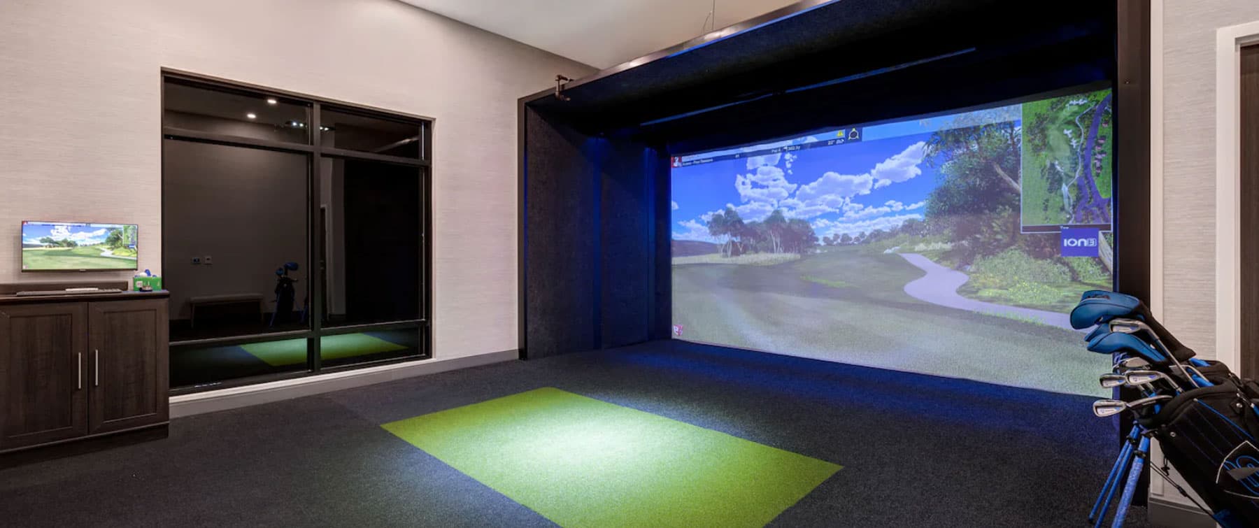 The Clubhouse by Hampton Inn & Suites - Image 1