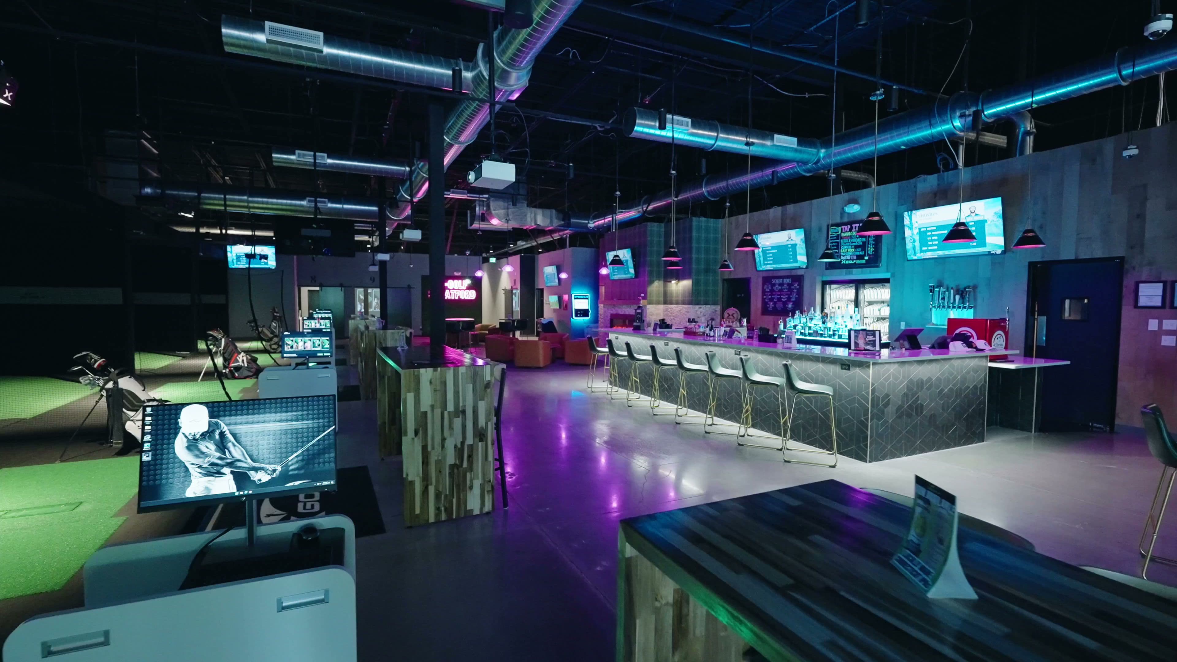 X-Golf Stratford - Image 2