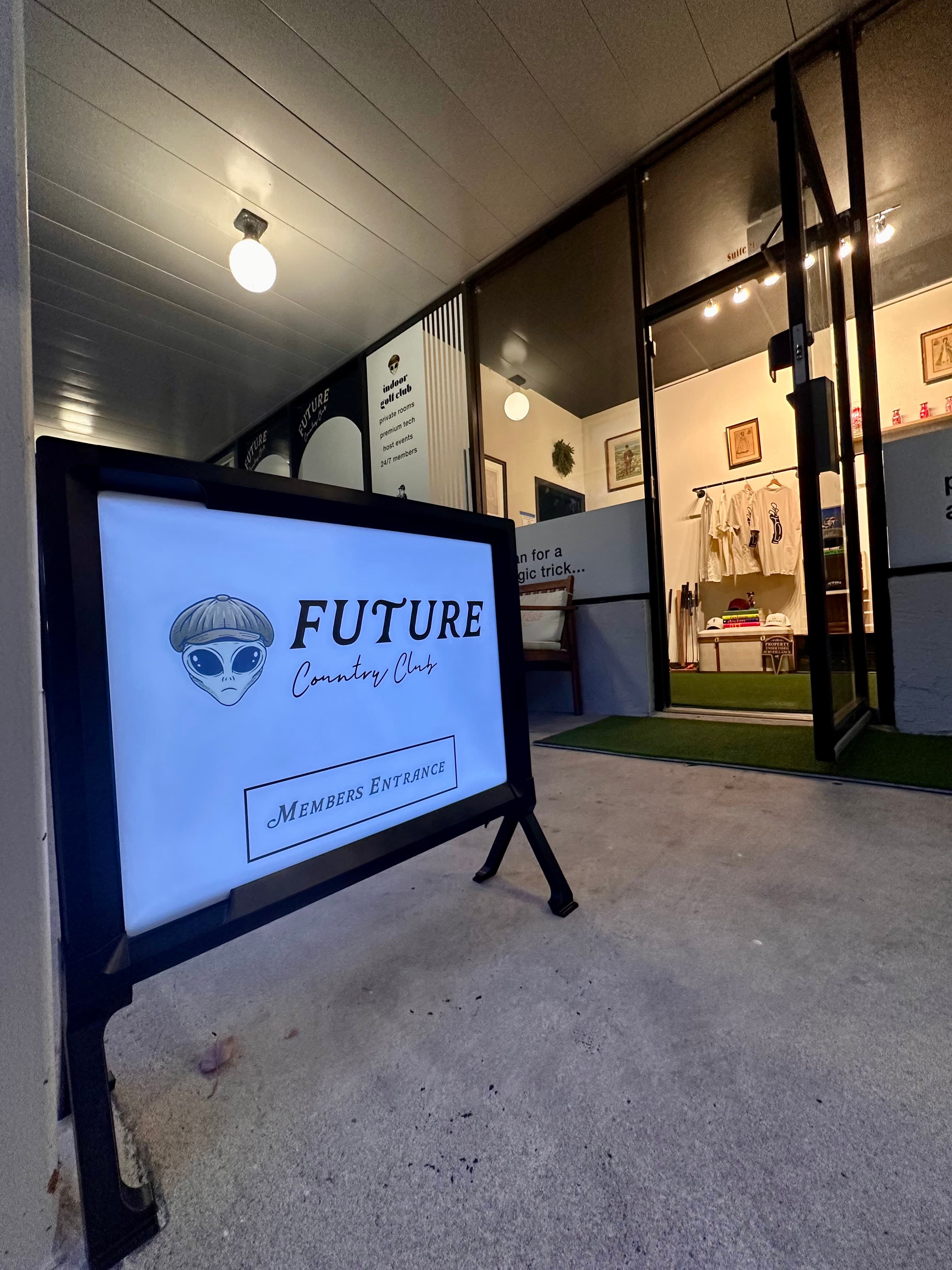 Future Country Club - Image 6