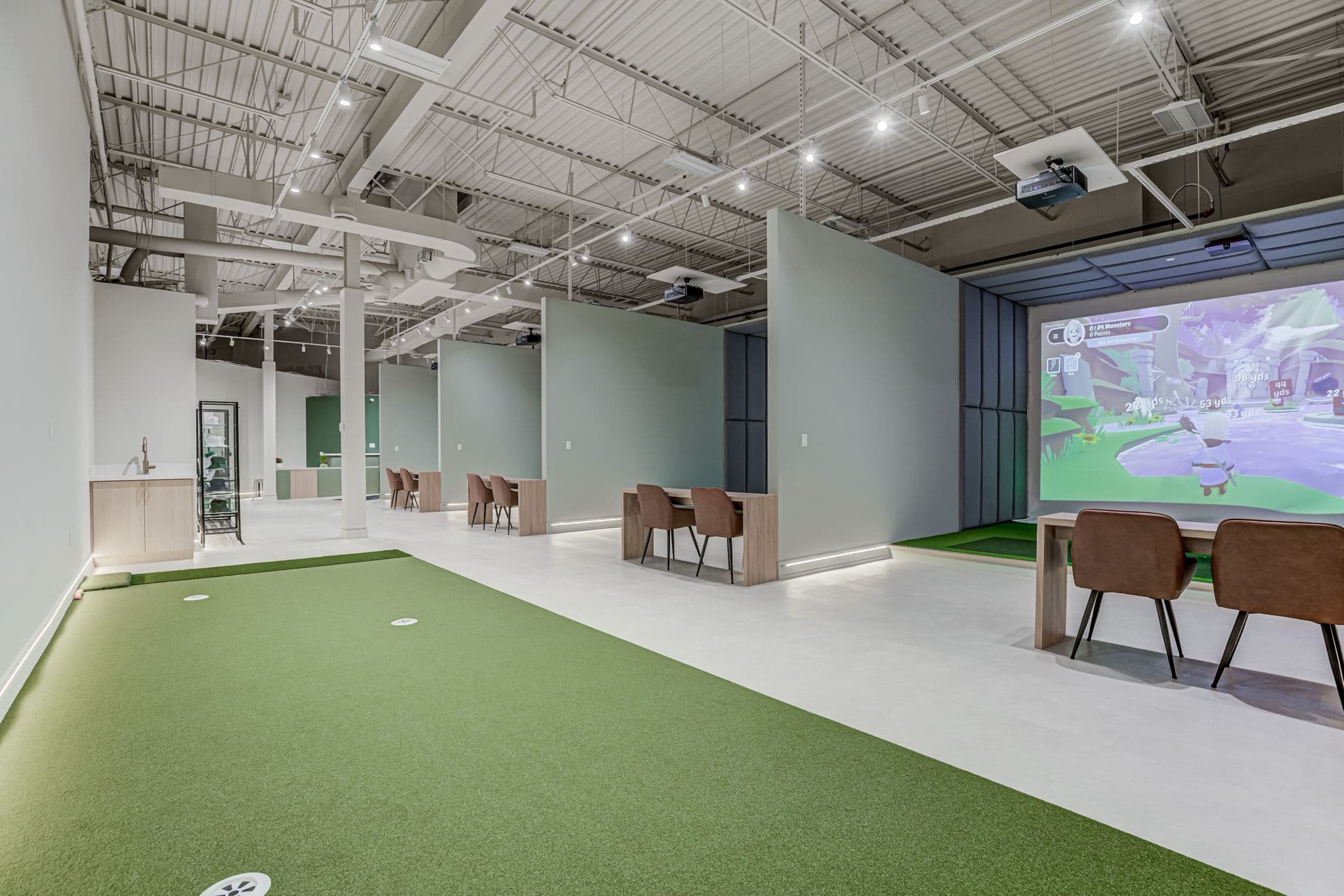 AK Golf Studio