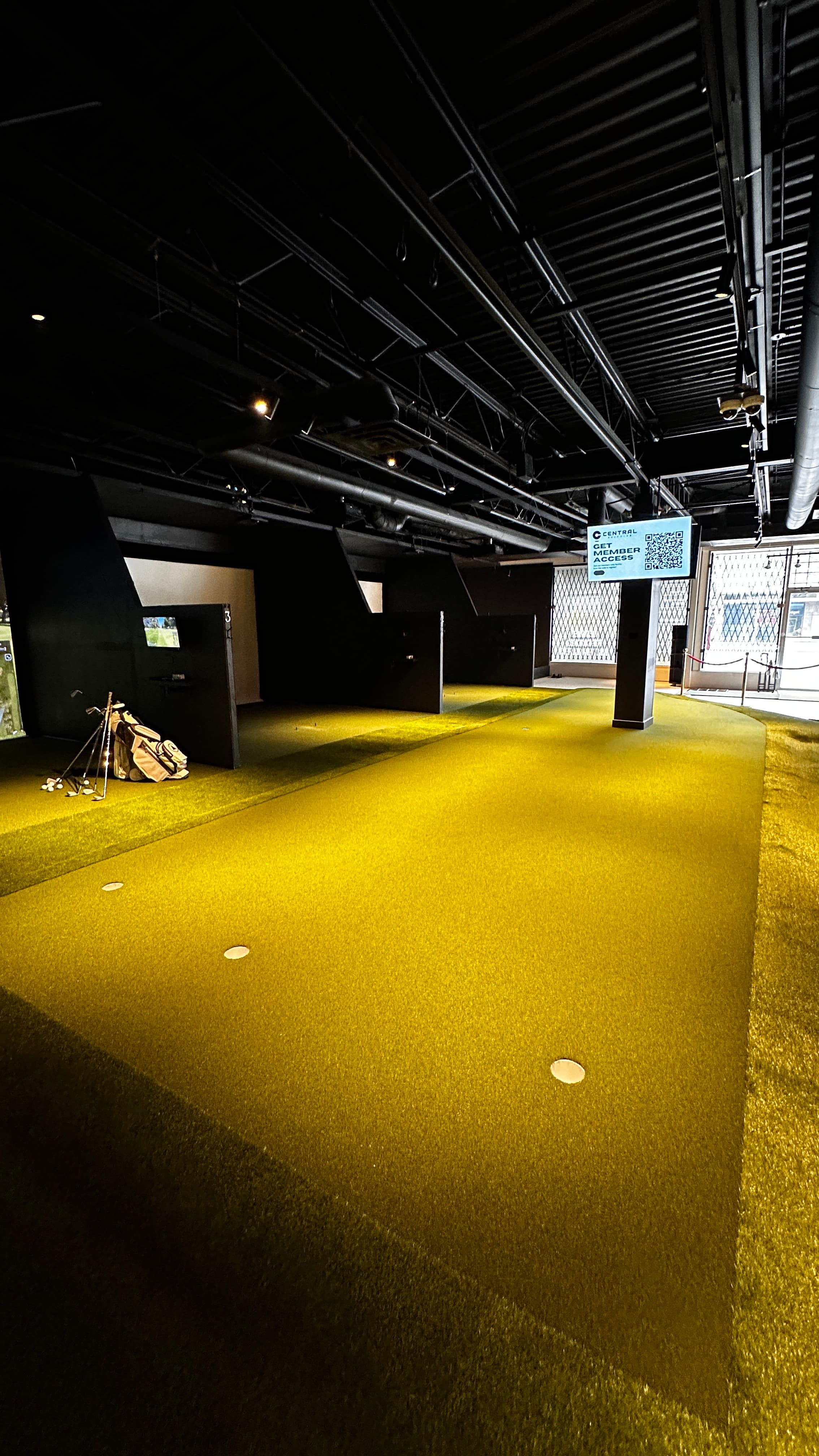 Central Golf Club - Image 3