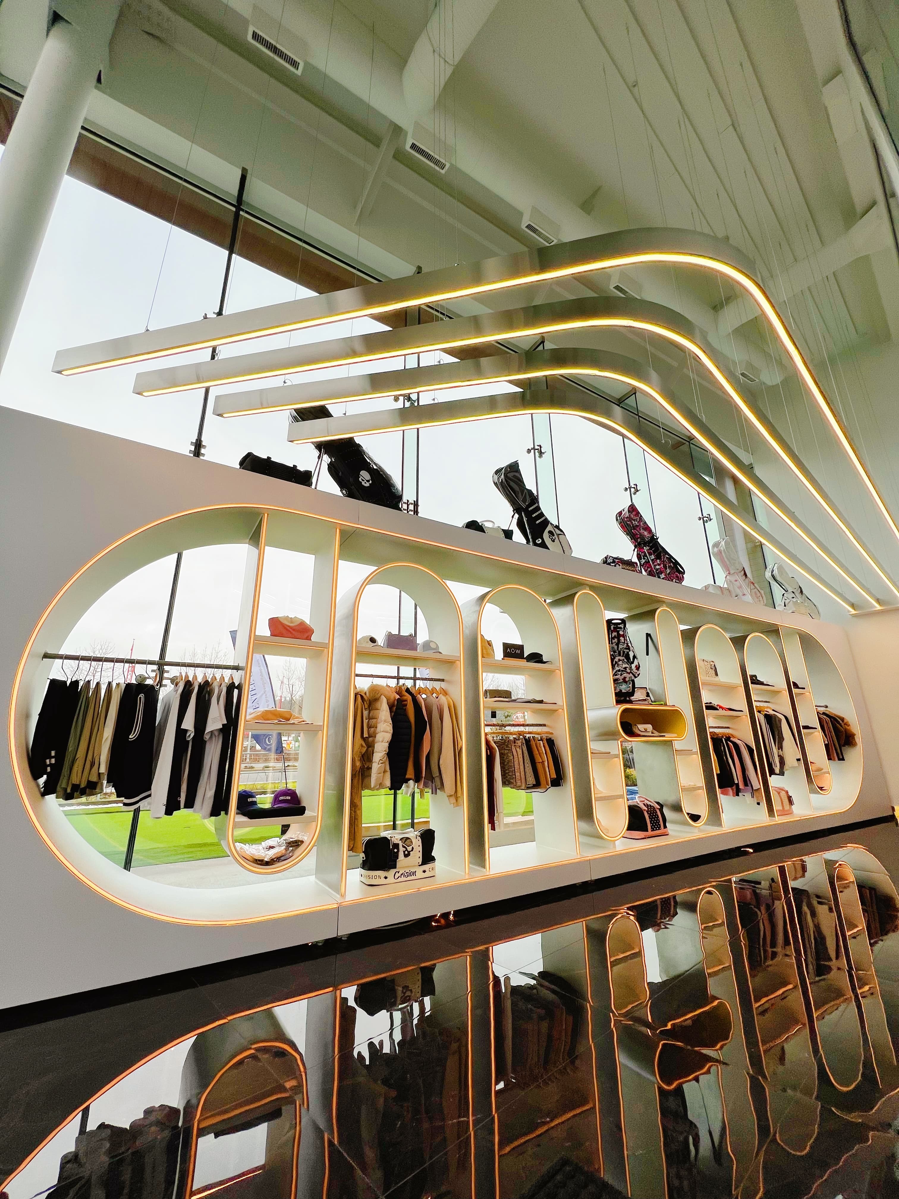 GreenTee Golf Shop(Coquitlam) - Image 8