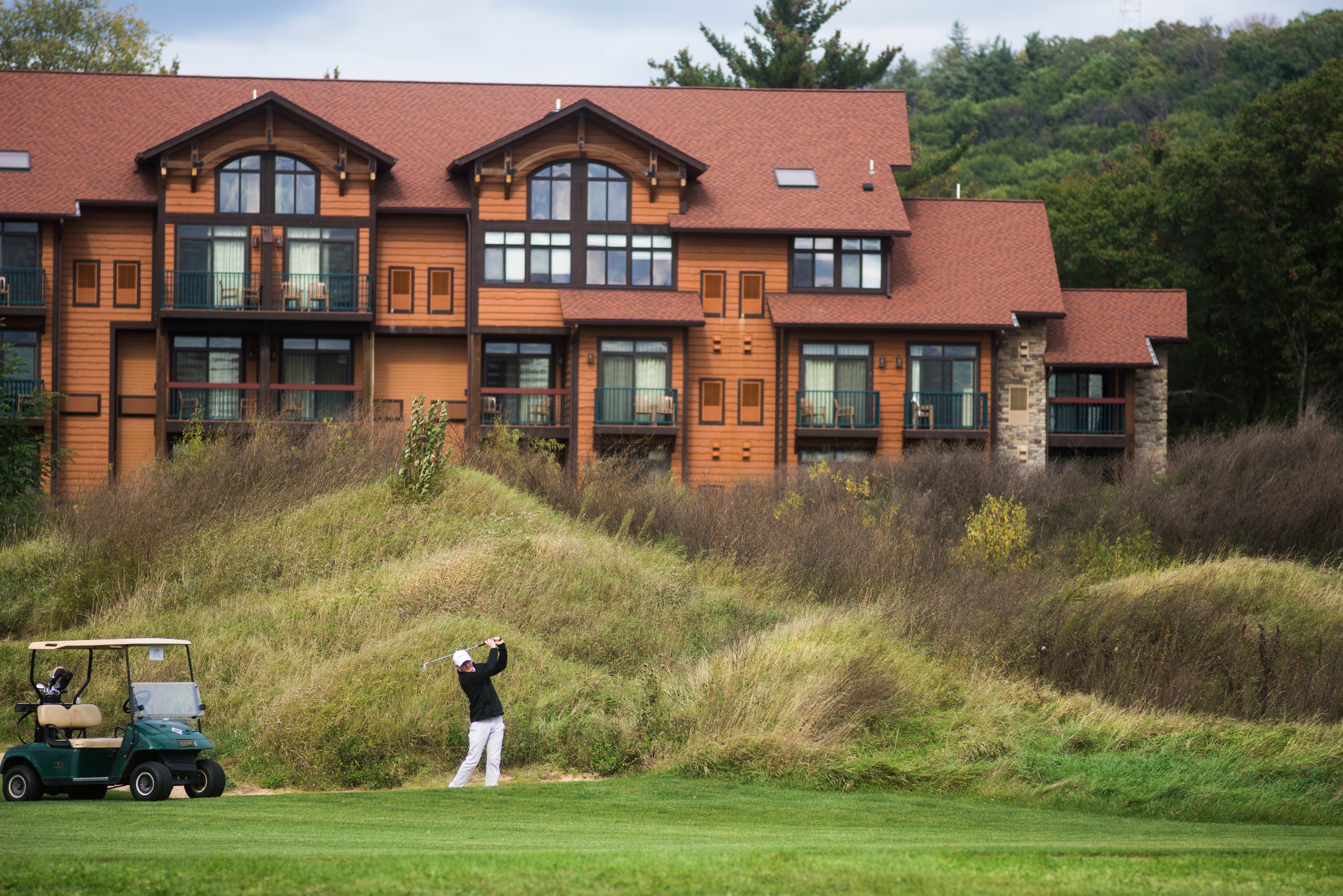 Cold Water Canyon Golf Course - Image 5