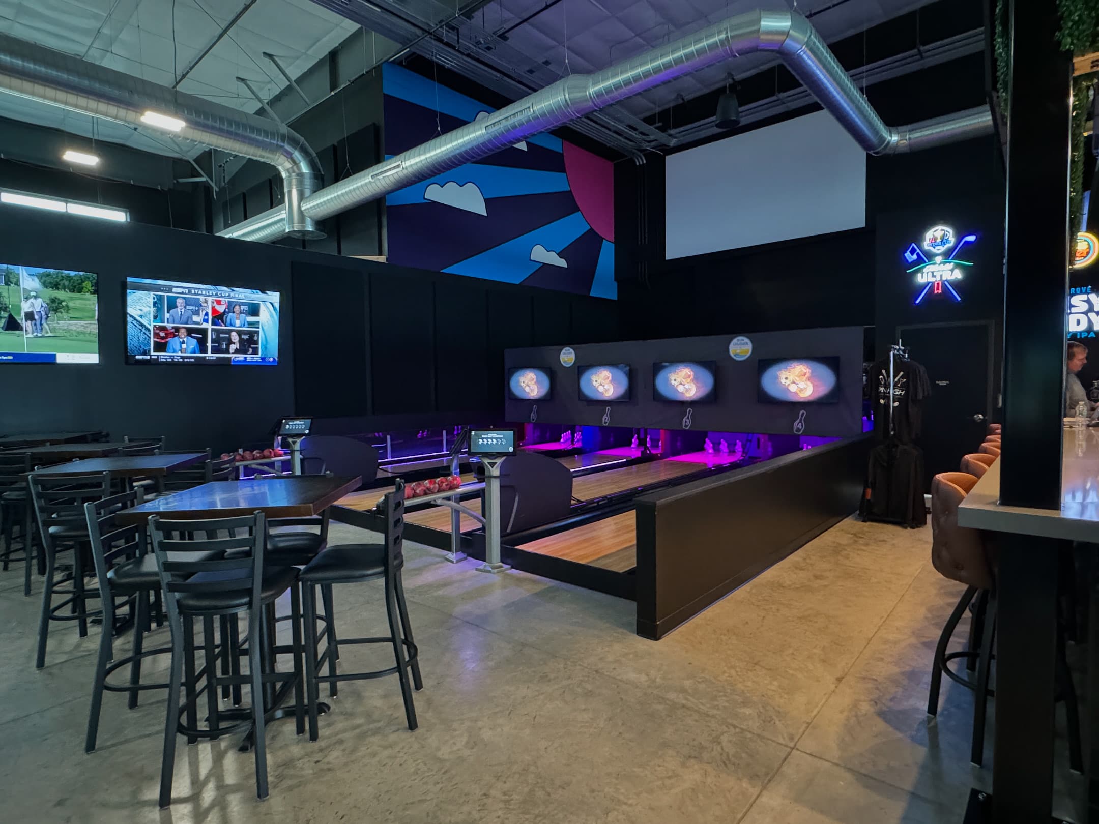 Pin High Sports Bar - Image 8