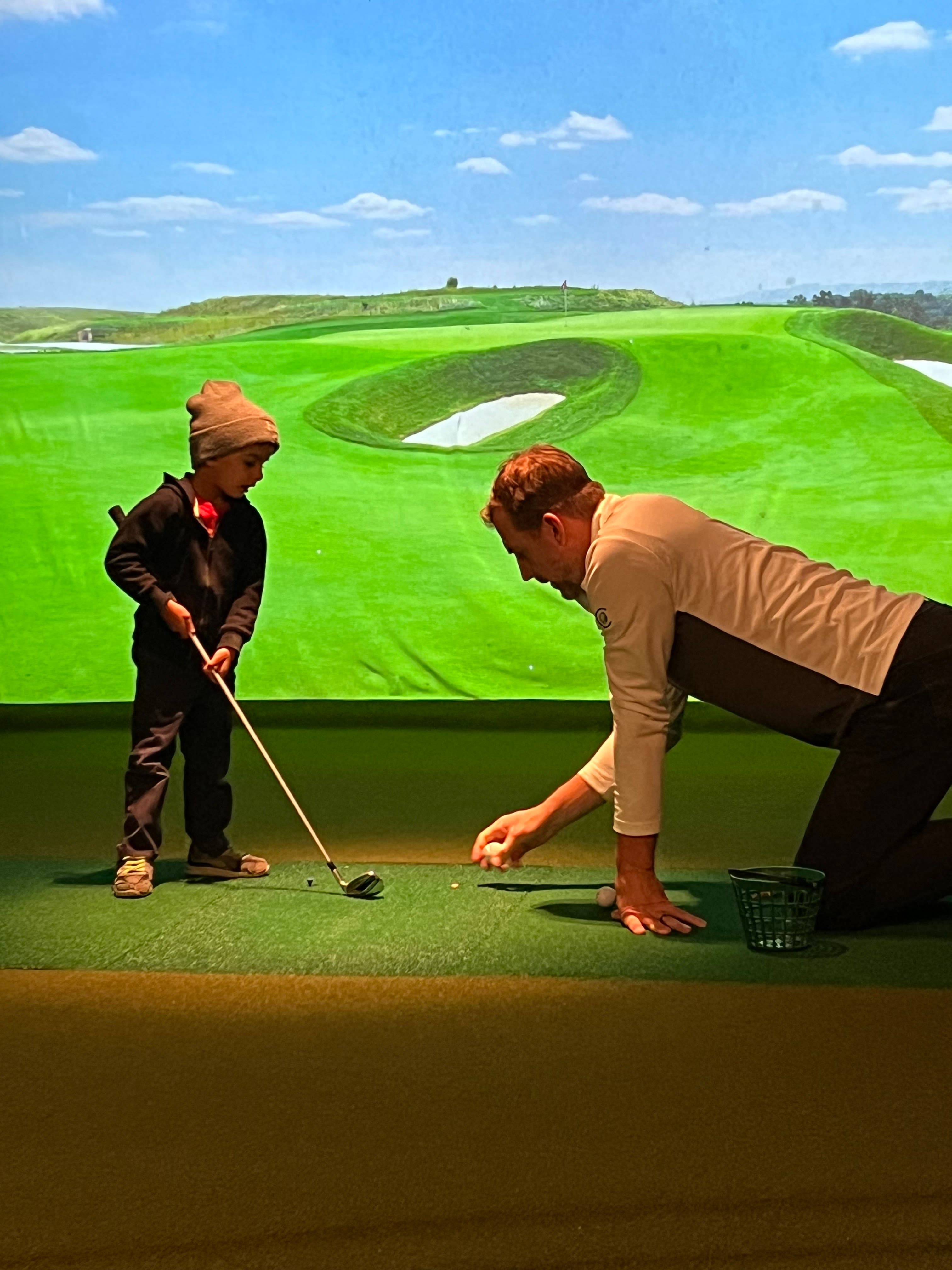 FarAway Greens Indoor Golf - Image 9