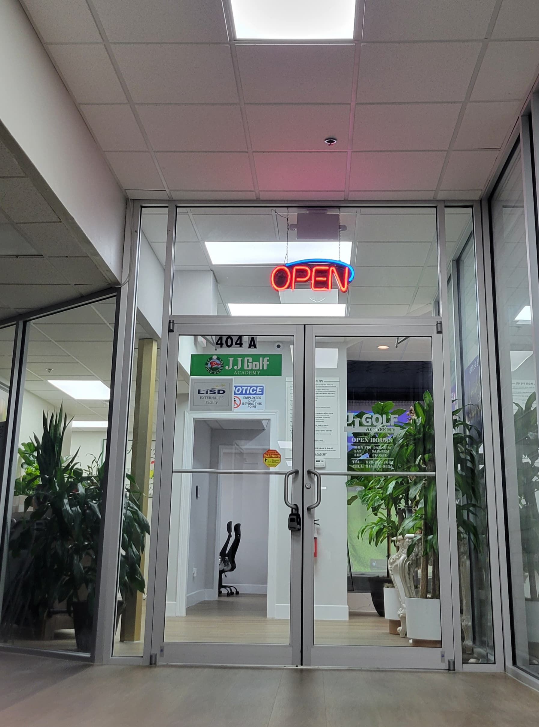 JJ GOLF ACADEMY #INDOOR GOLF #THE BEST GOLF LESSON - Image 2