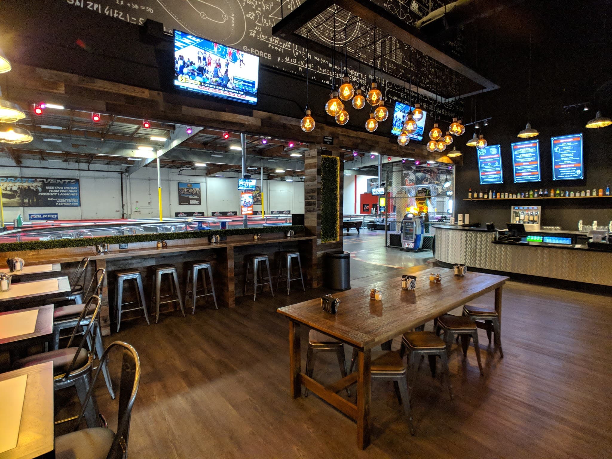 K1 Paddock Lounge - Sports Bar & Restaurant - Irvine, CA - Image 6
