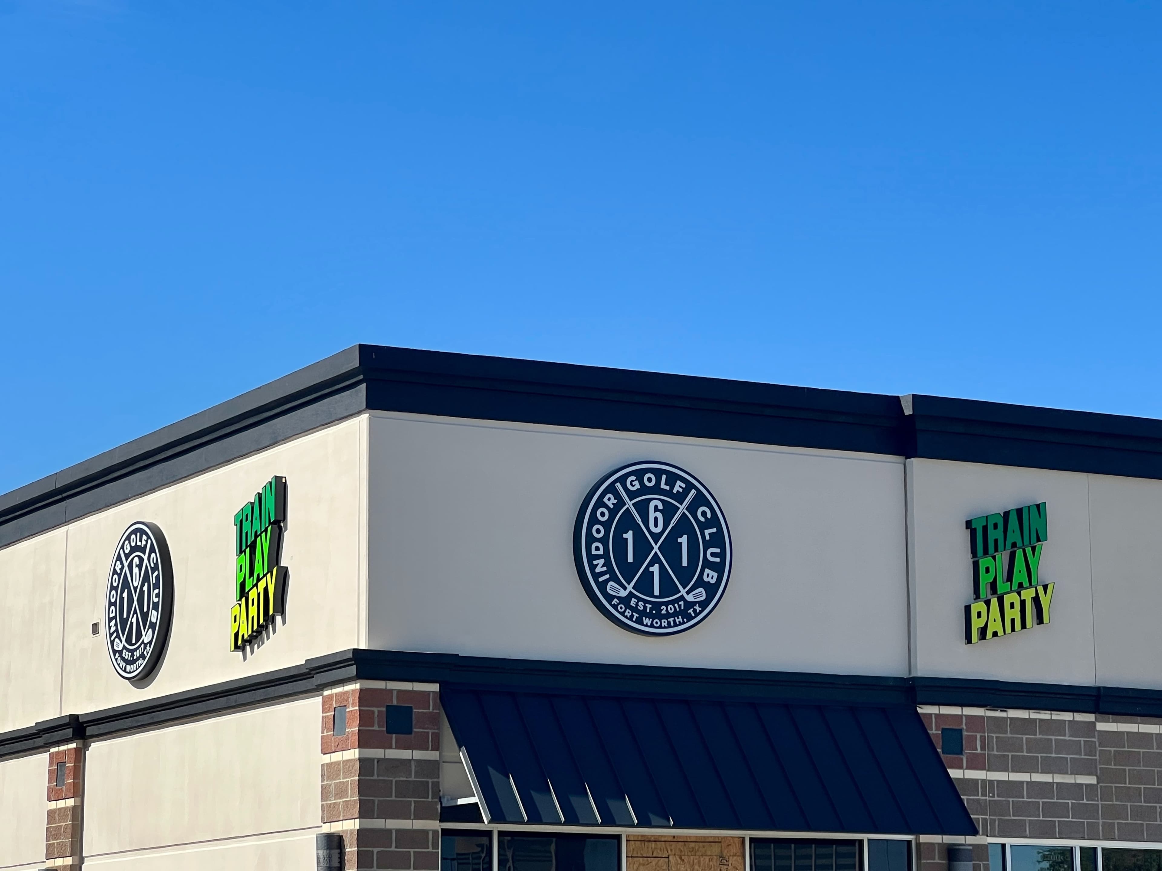 1611 Golf Club - Image 2