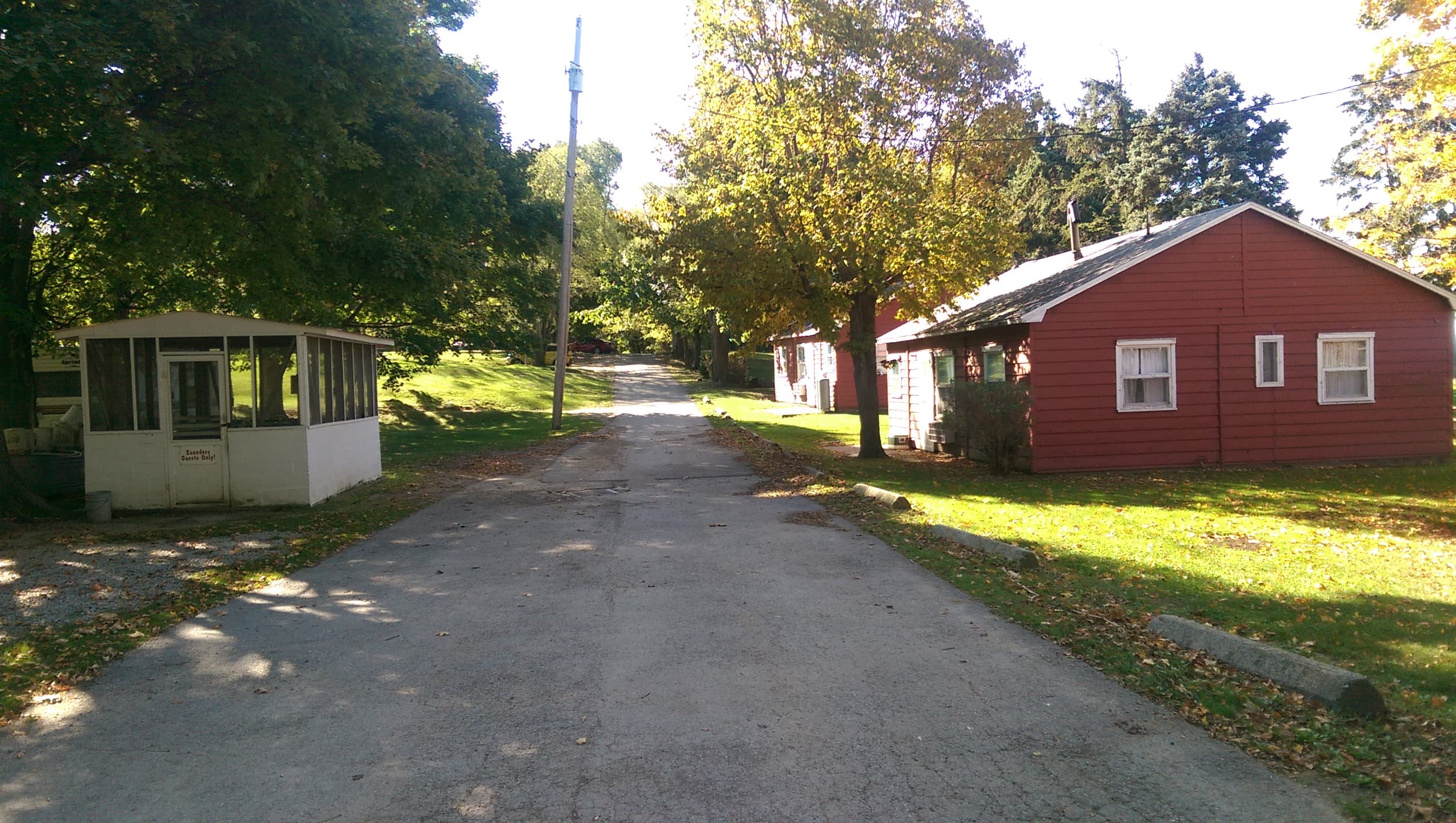 Saunders Cottages - Image 10
