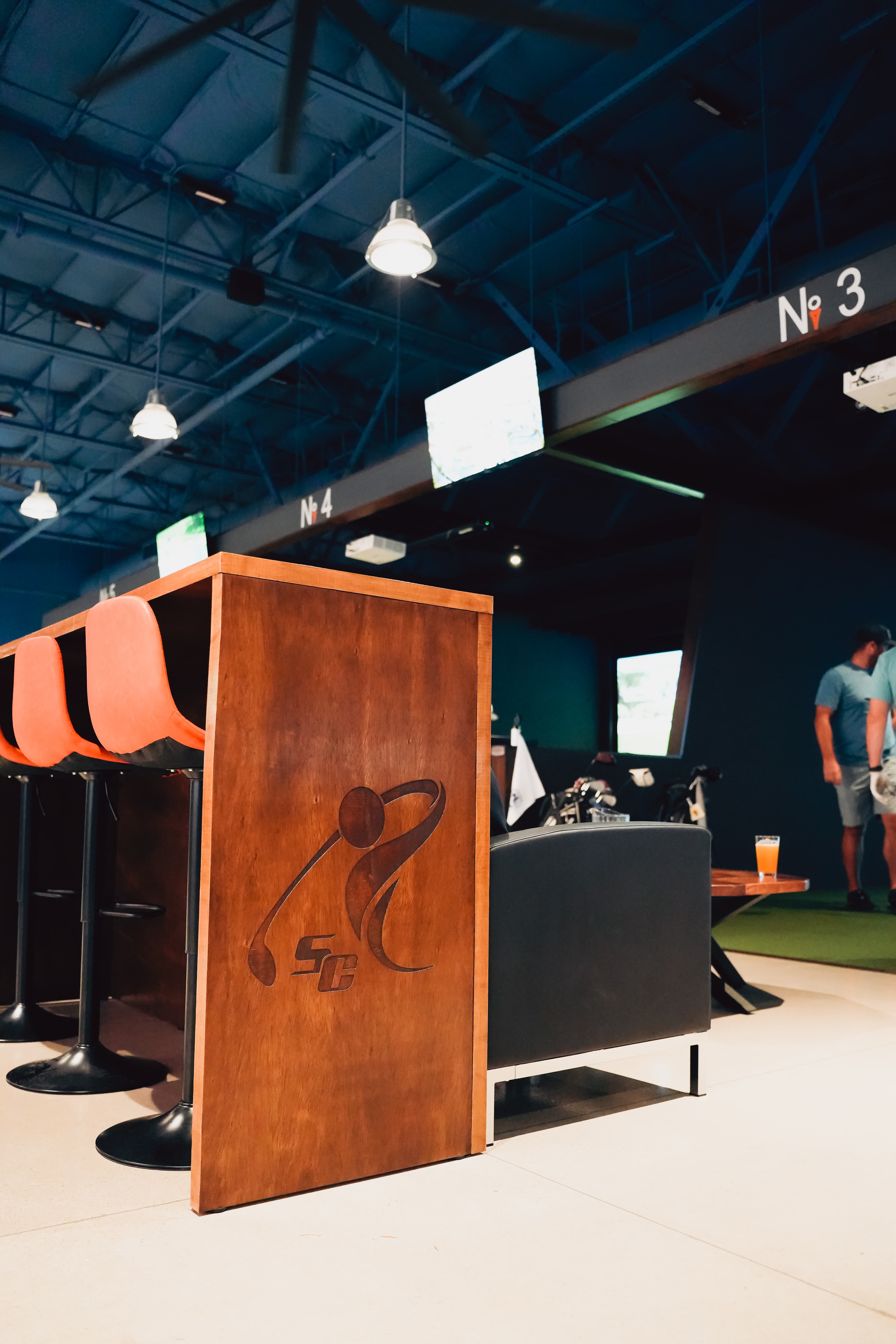 Swing Center Indoor Golf - Image 6