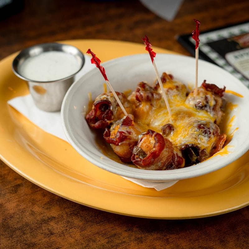 The High Life Lounge - Image 10