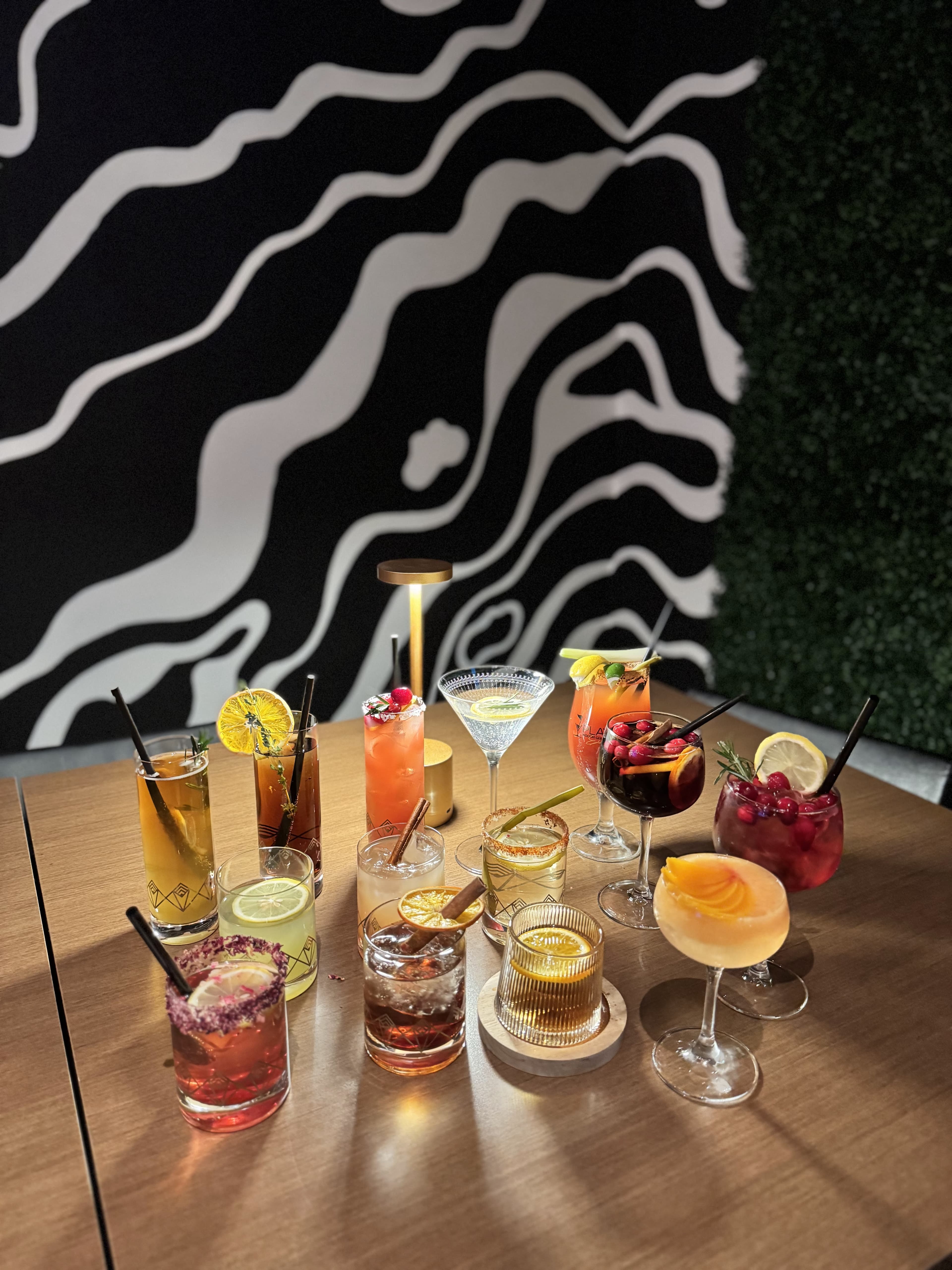 Players Indoor Golf & Sports Bar - Image 9