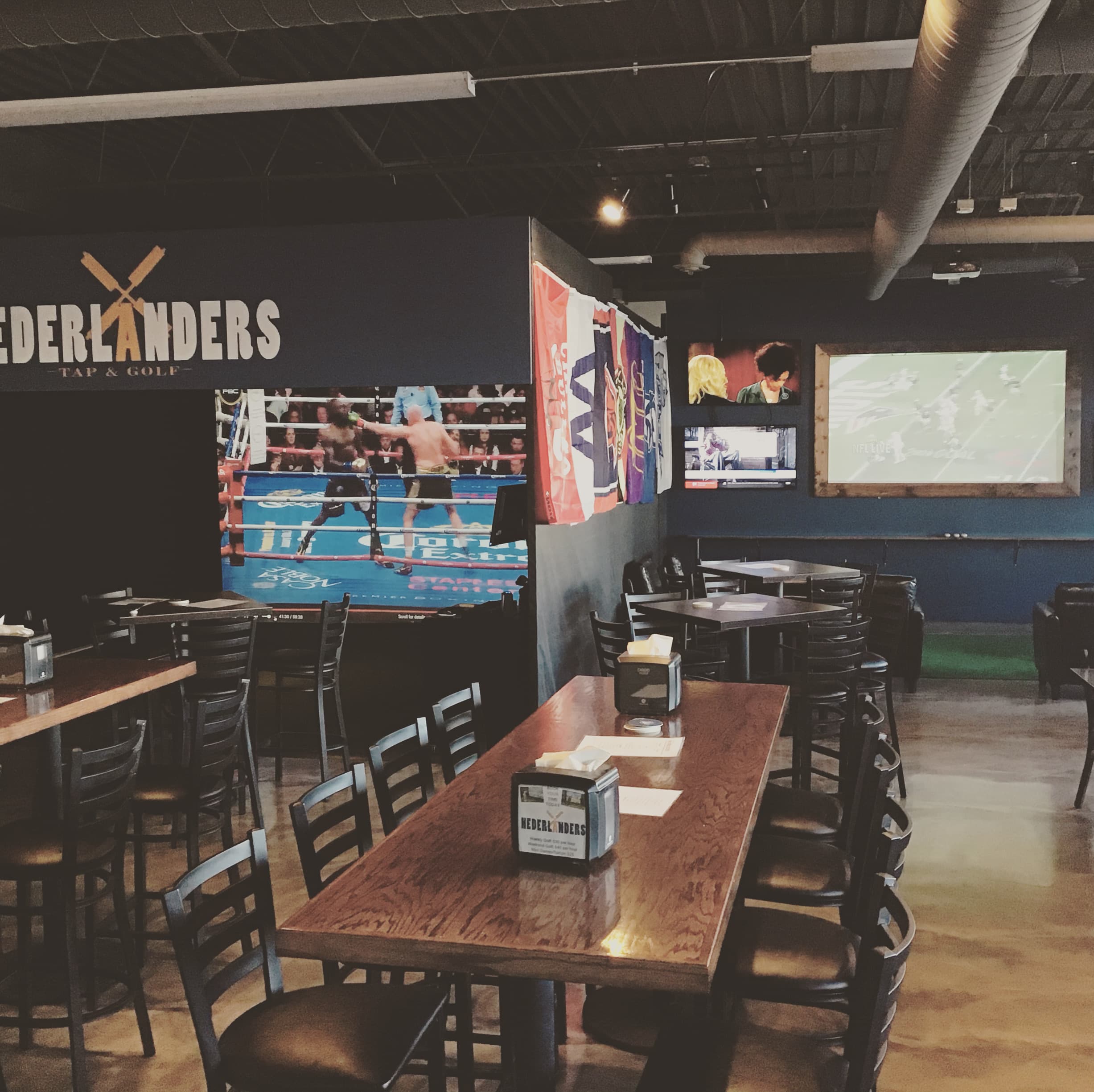 Nederlanders Tap & Golf - Pella - Image 2