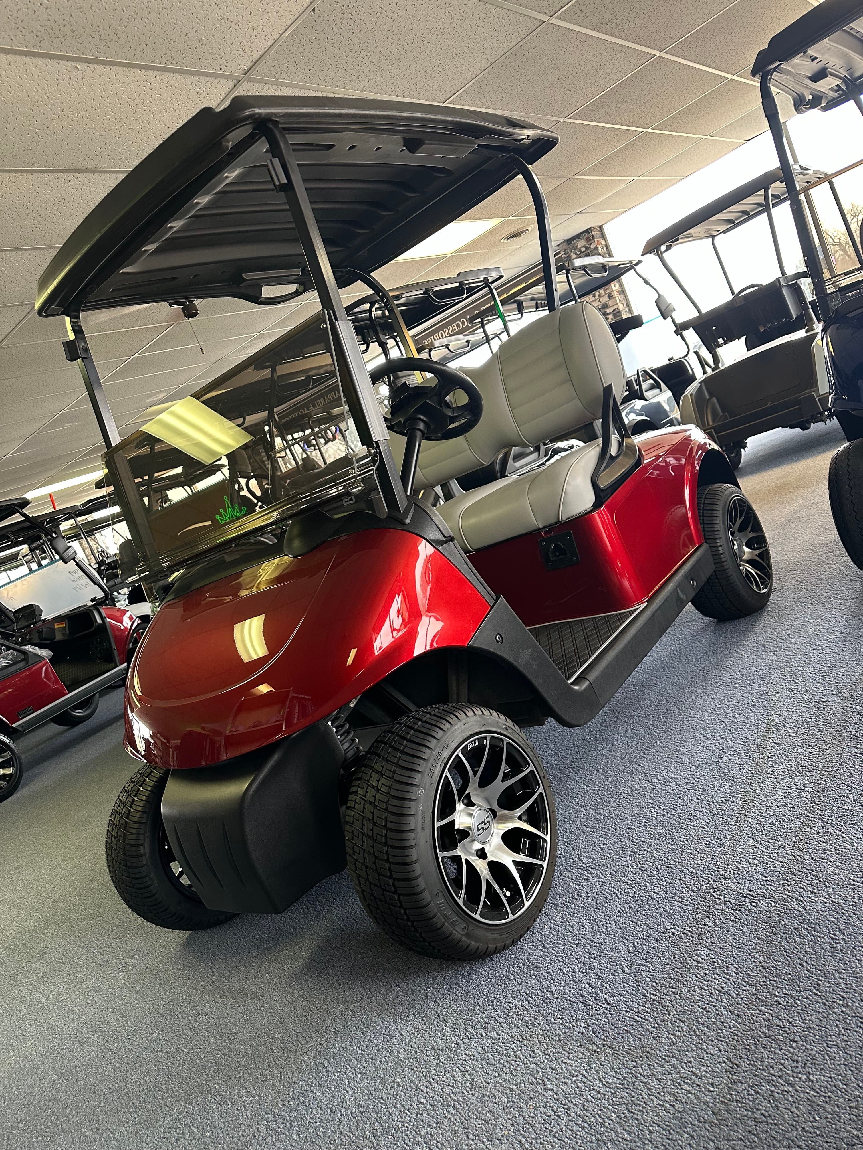 5 Crowns Golf - Image 5