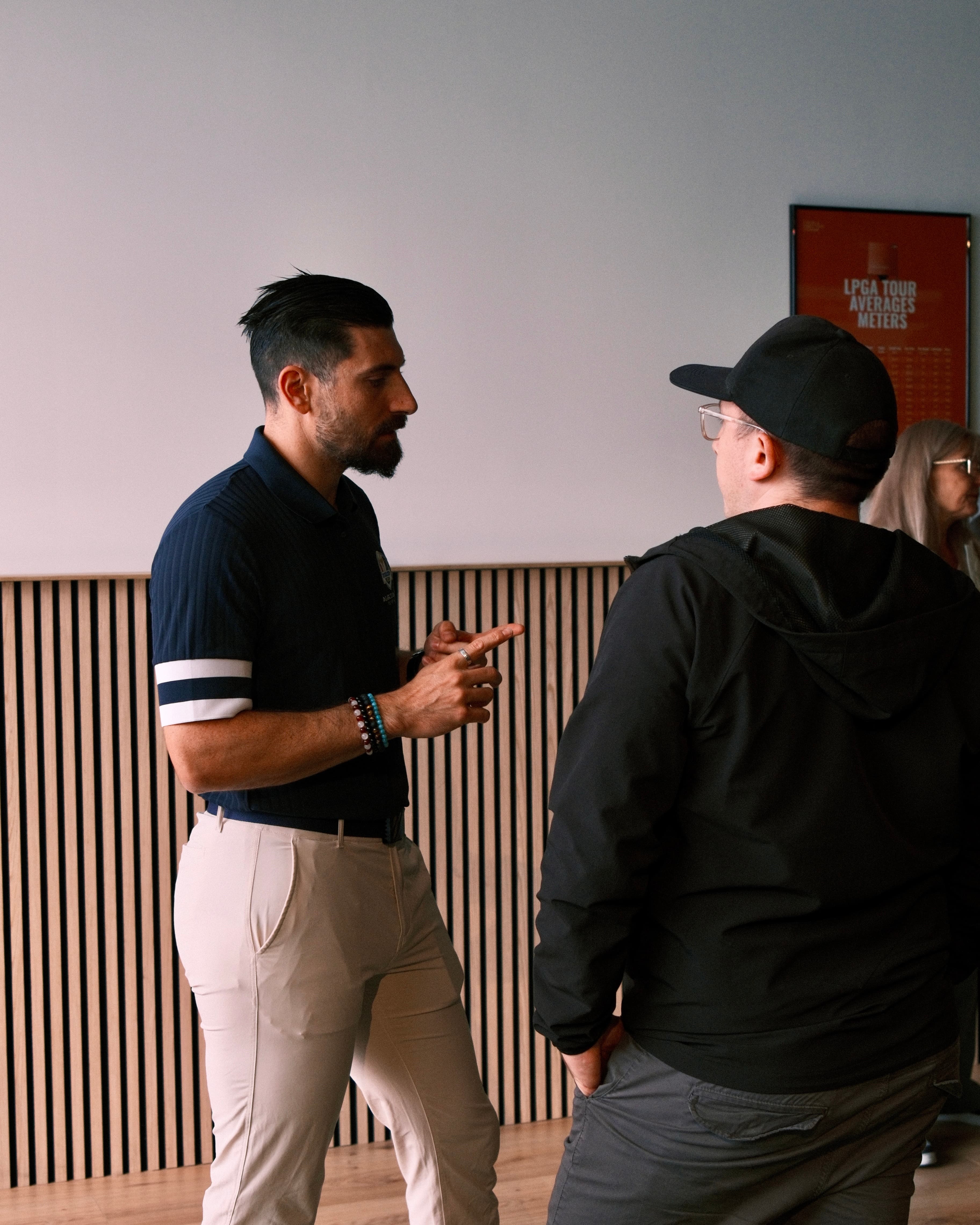 Indoor Golf Club - Image 8