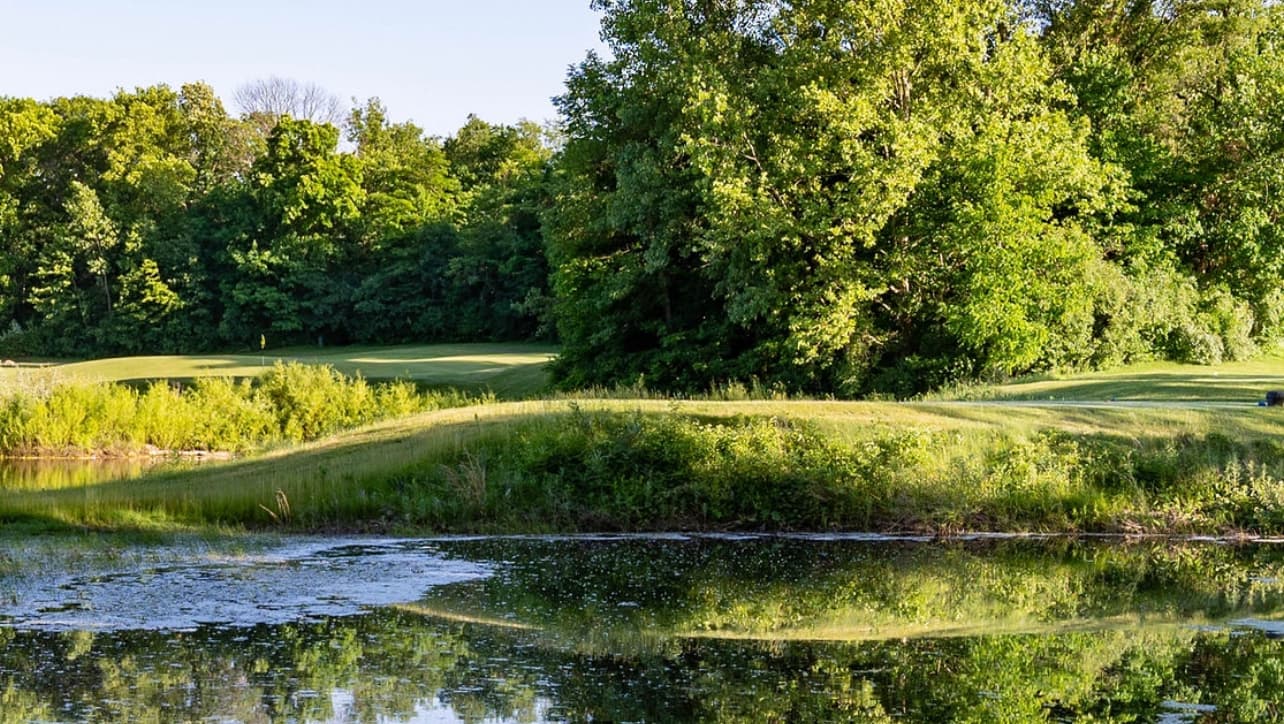 Rock Hollow Golf Club - Image 1
