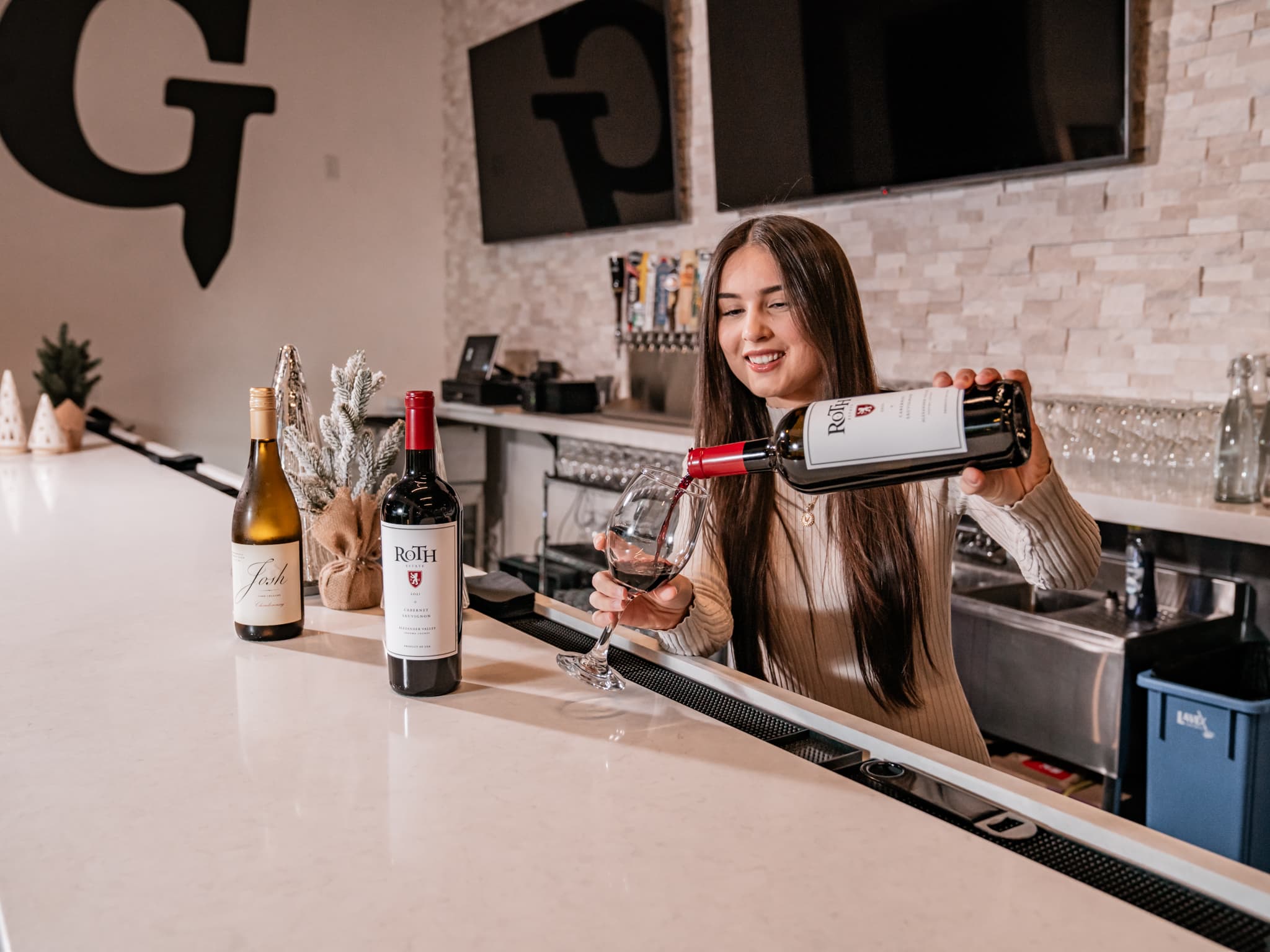 The Greens Indoor Golf & Bar - Image 2