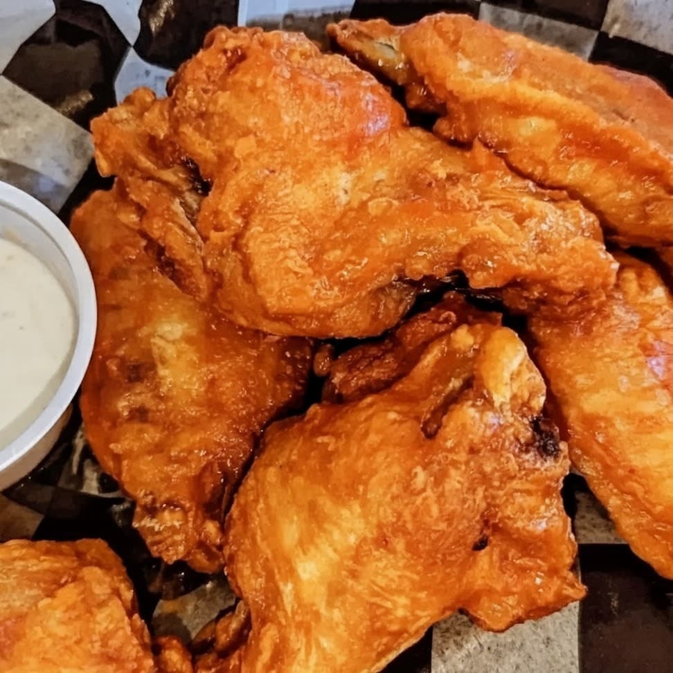 Island Green - Image 6