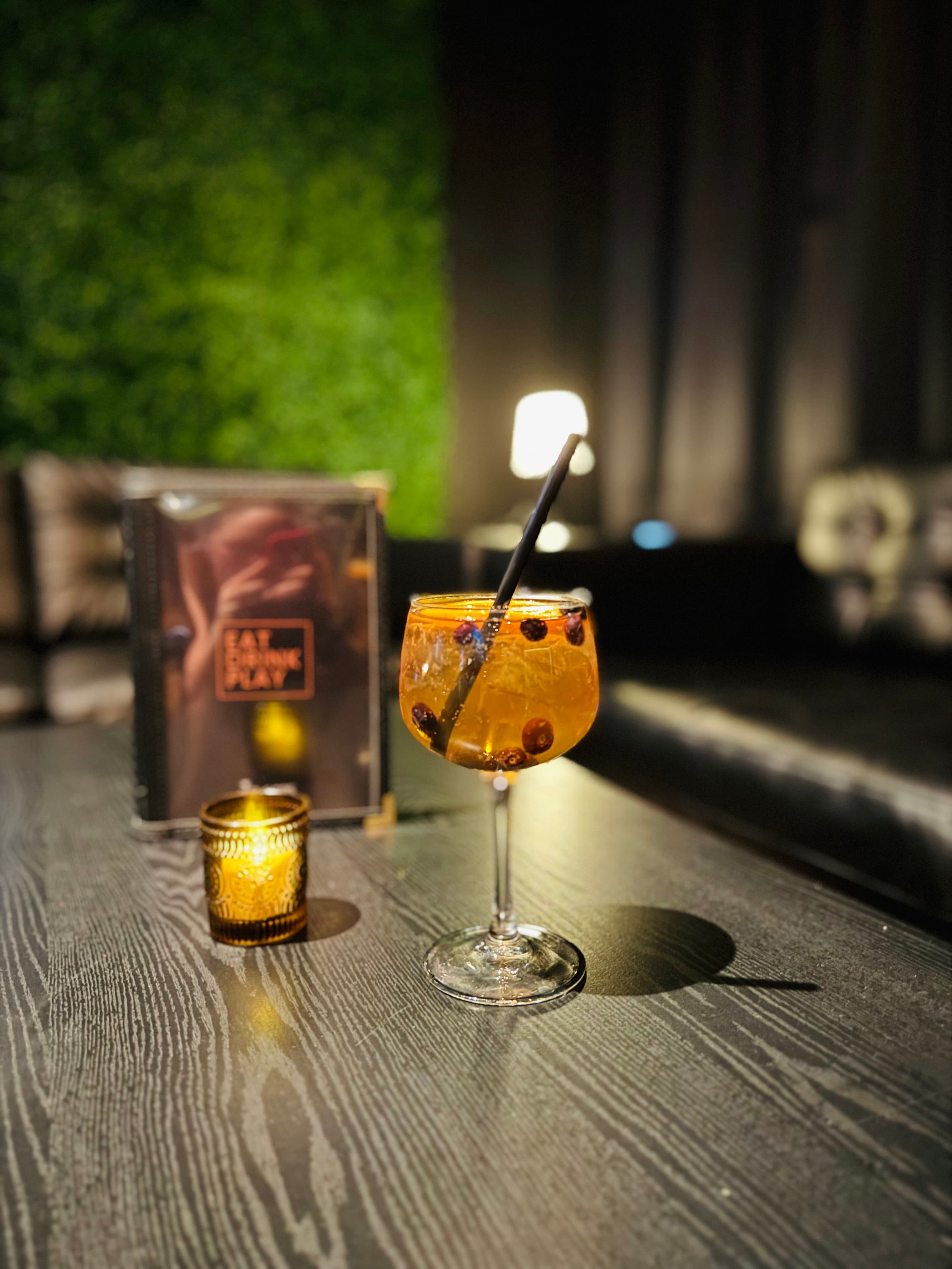 Players Indoor Golf & Sports Bar - Image 7