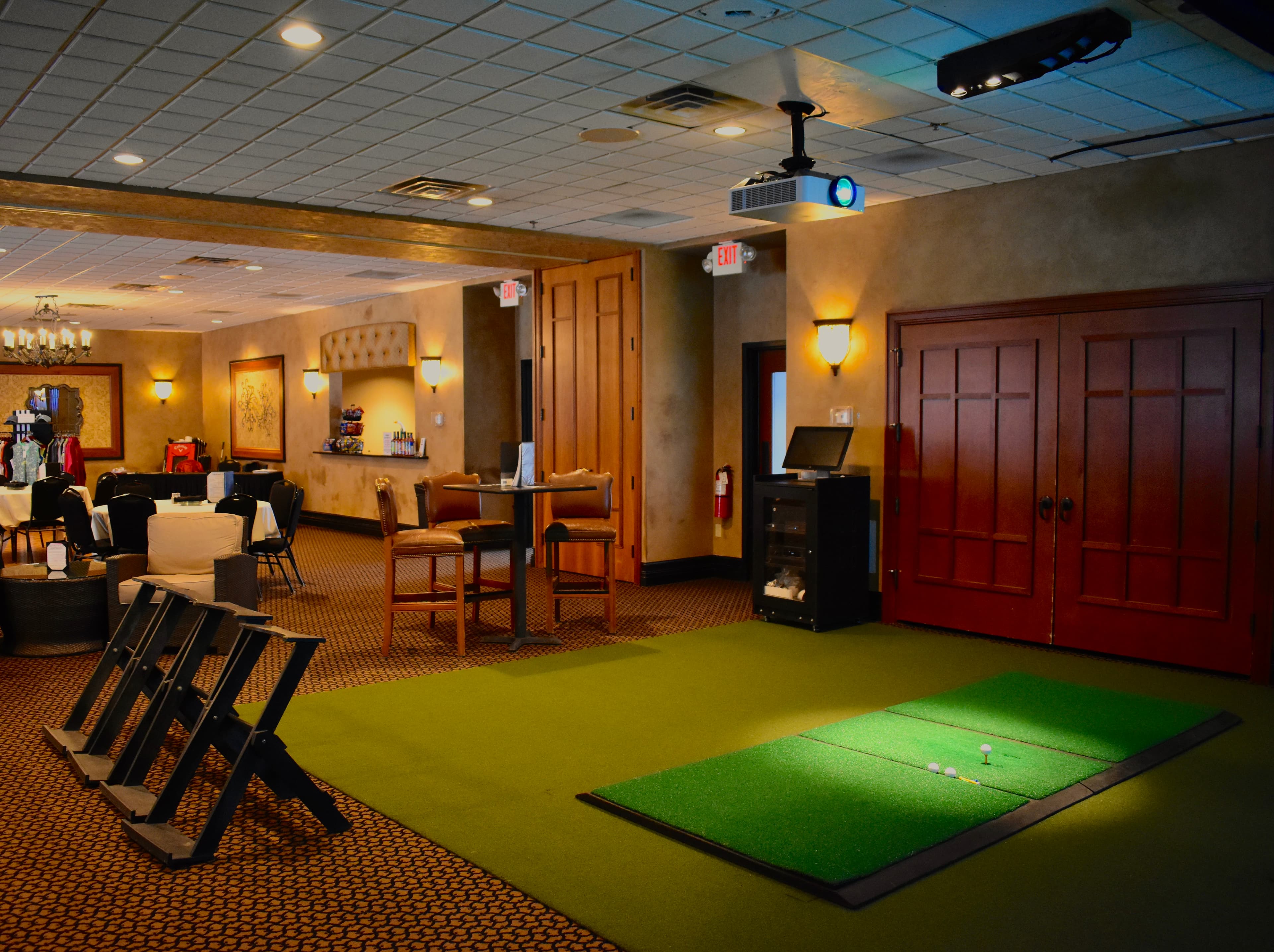 Legends Club Golf Simulator Center - Image 5
