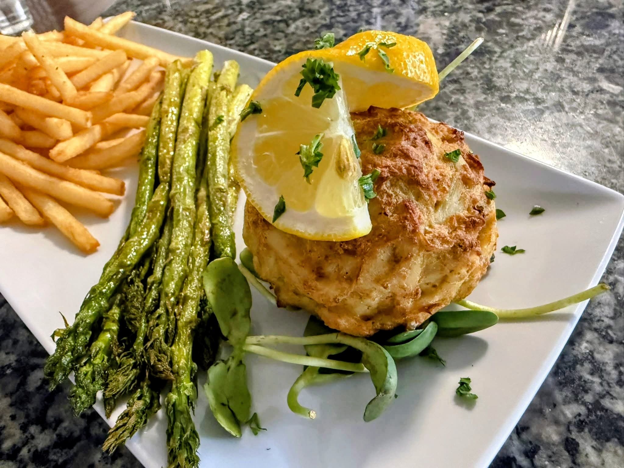 Island Green - Image 3