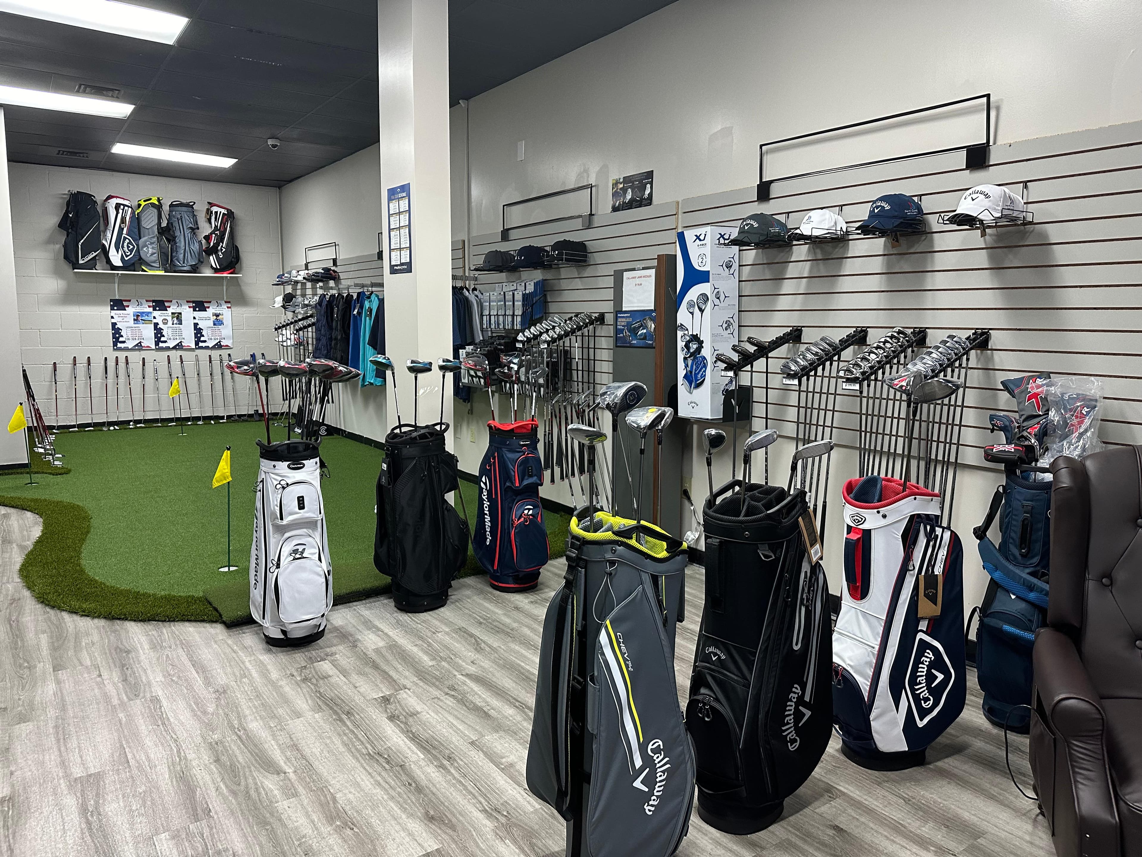 Tee It Up Indoors - Image 3