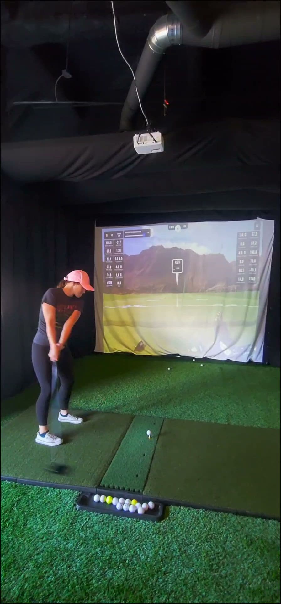 Whack-it Golf - Indoor Golf Simulator - Image 5