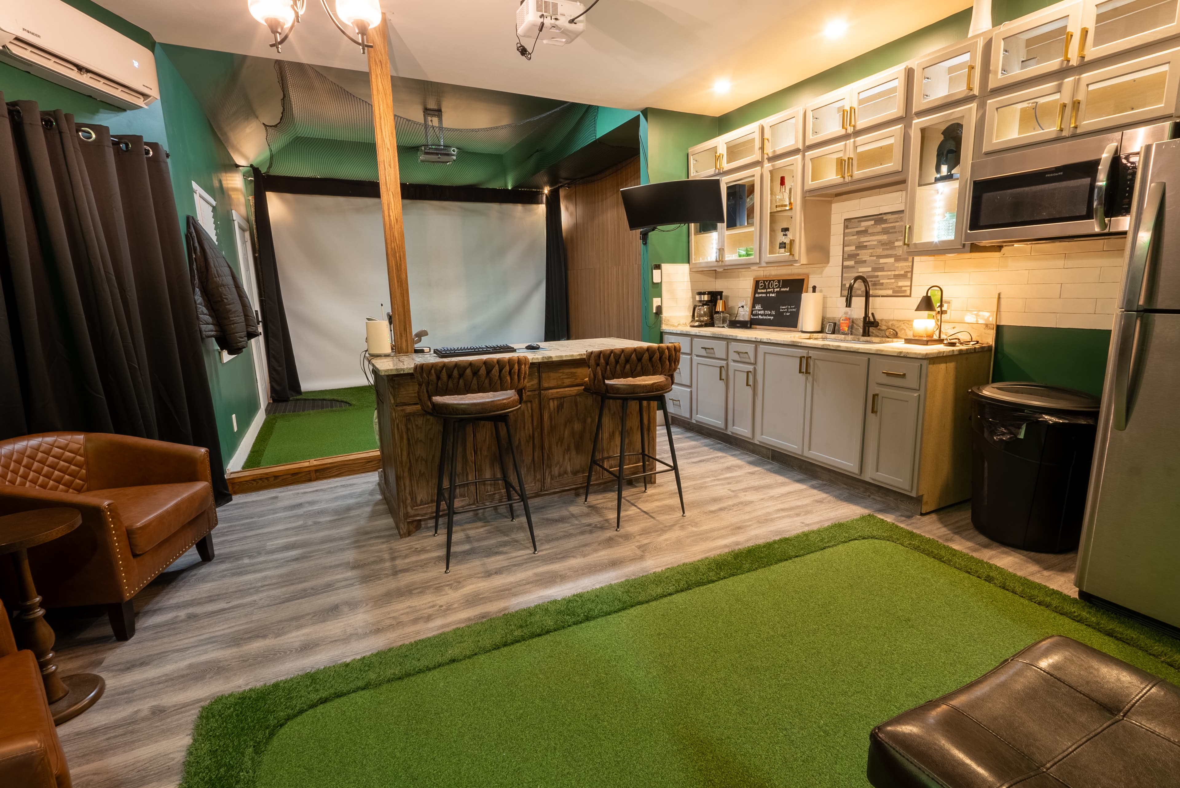 The Masters Lounge - Image 8