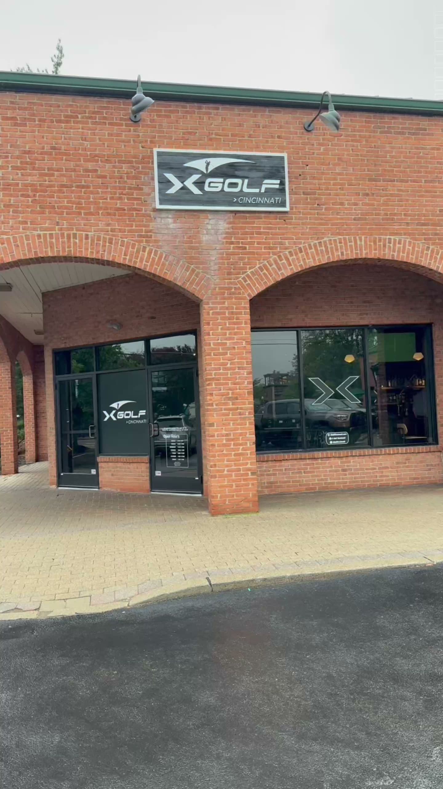 X-Golf Cincinnati - Image 8