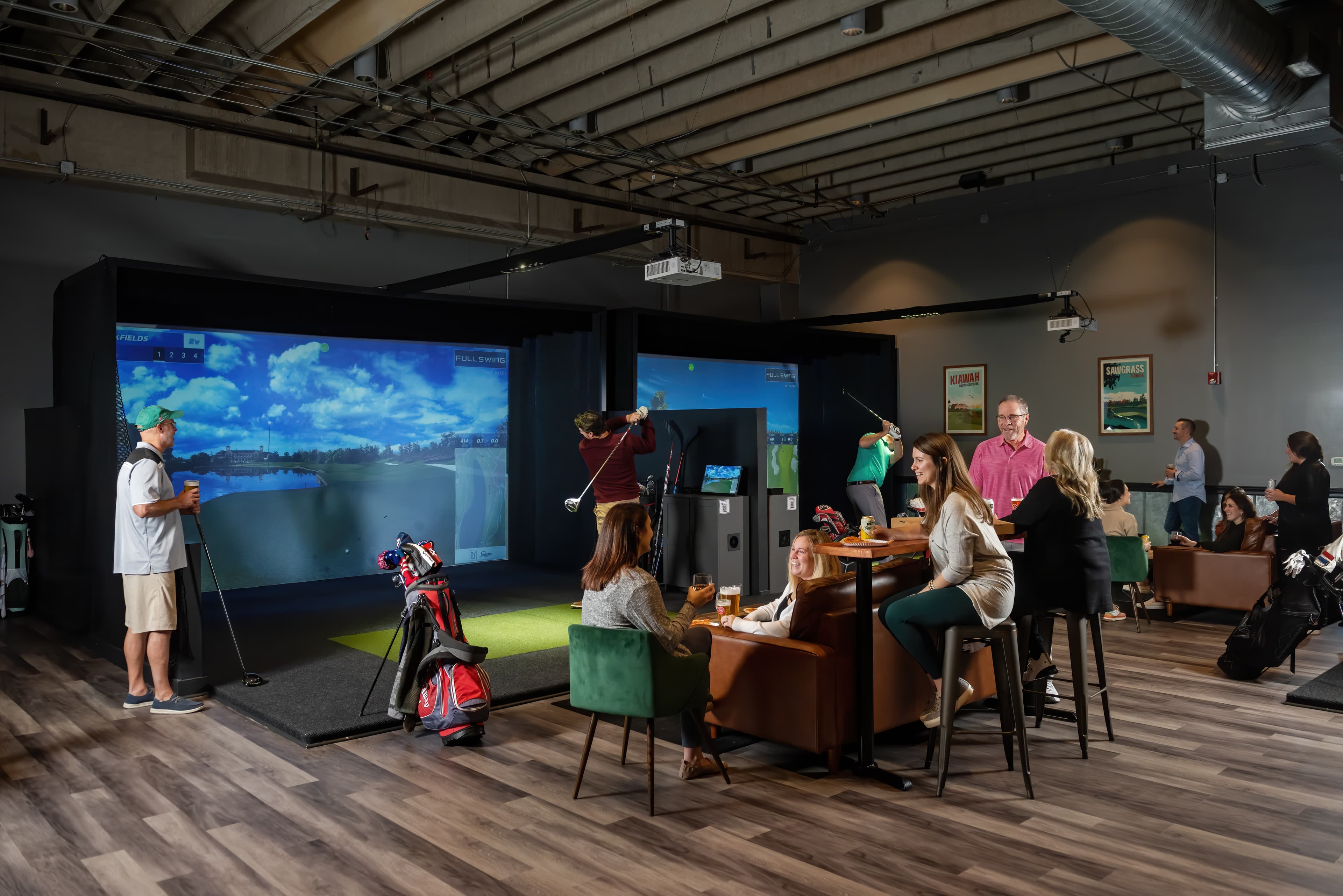 Brookfields Indoor Golf & Lounge - Image 1