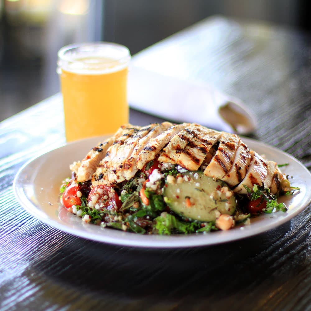 NOTORIOUS SPORTS BAR & GRILL - Image 2