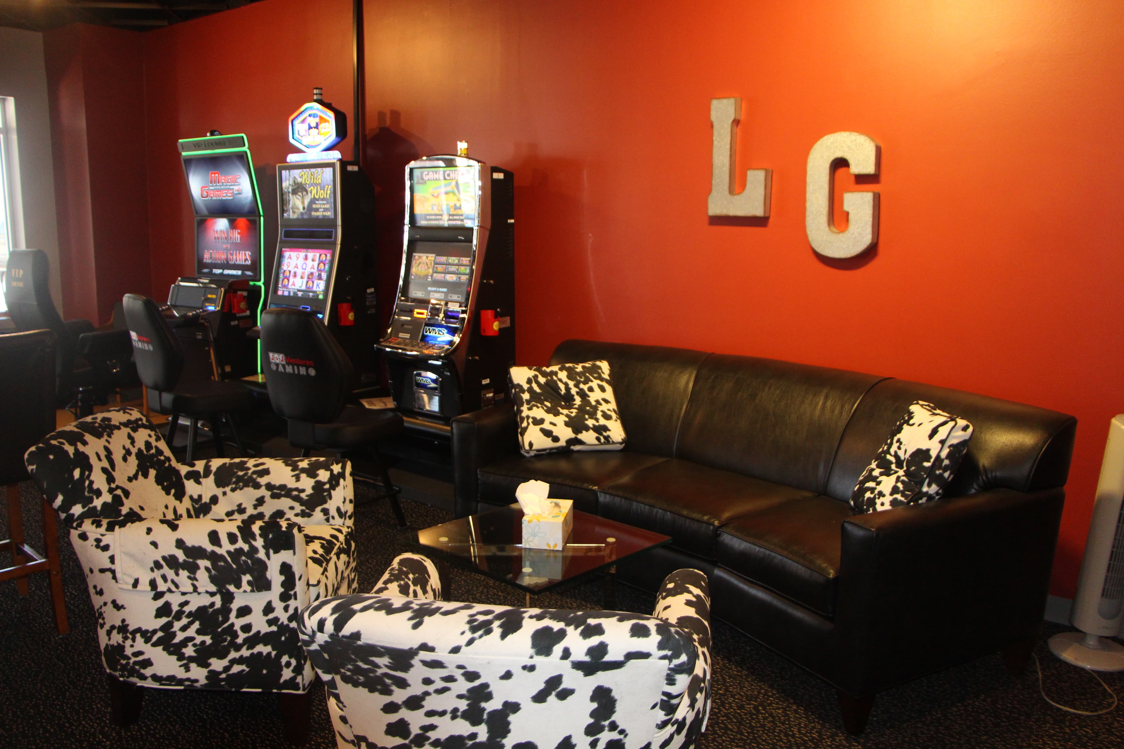 Lucky George's - Image 2