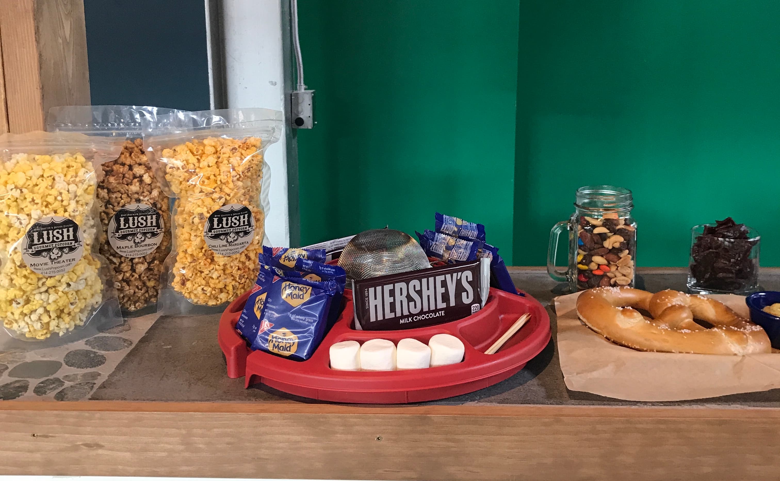 NorthSouth Club - A Bars & Recreation Experience - Image 1