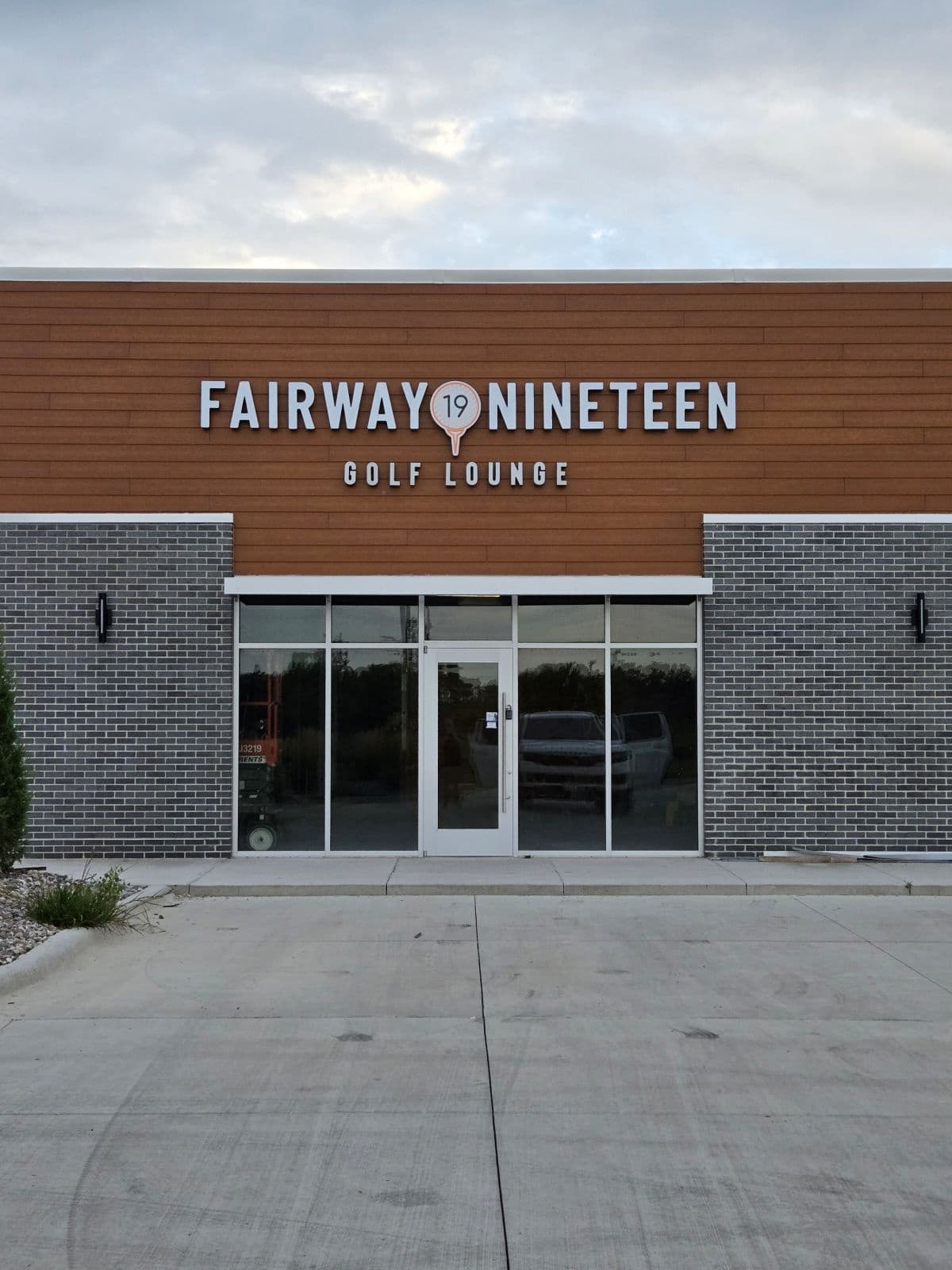 Fairway Nineteen - Image 9