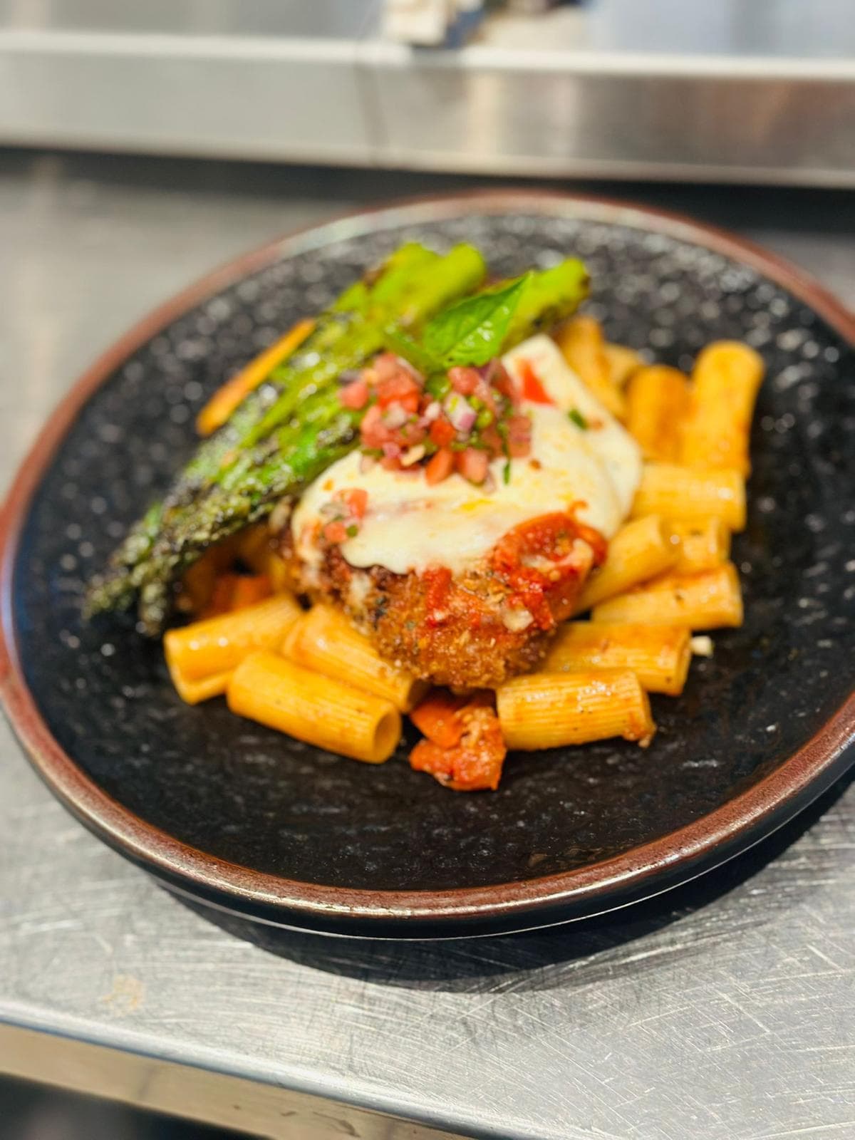 Social Lounge 365 at Grand - Image 10