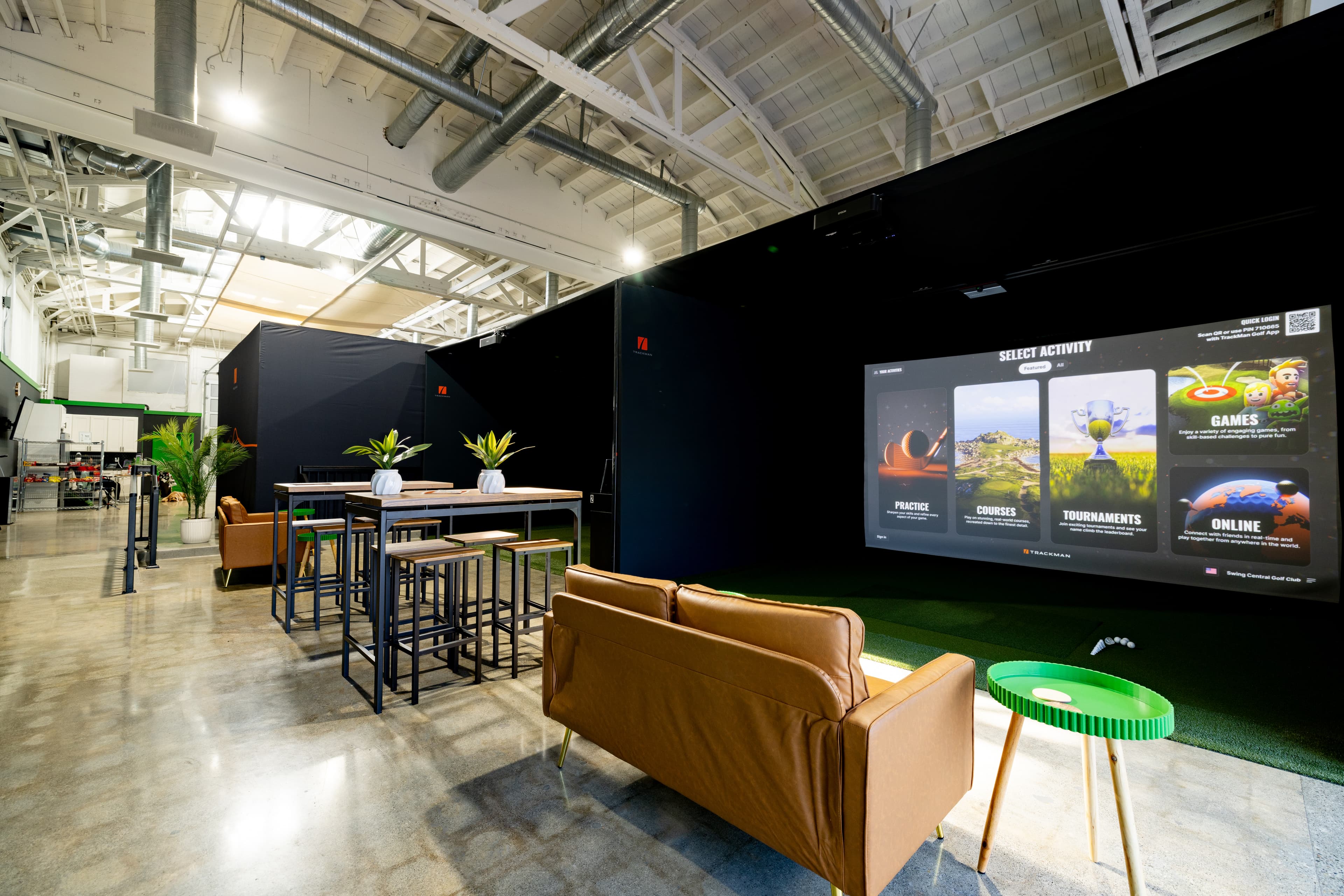 Swing Central Golf Club - Image 3