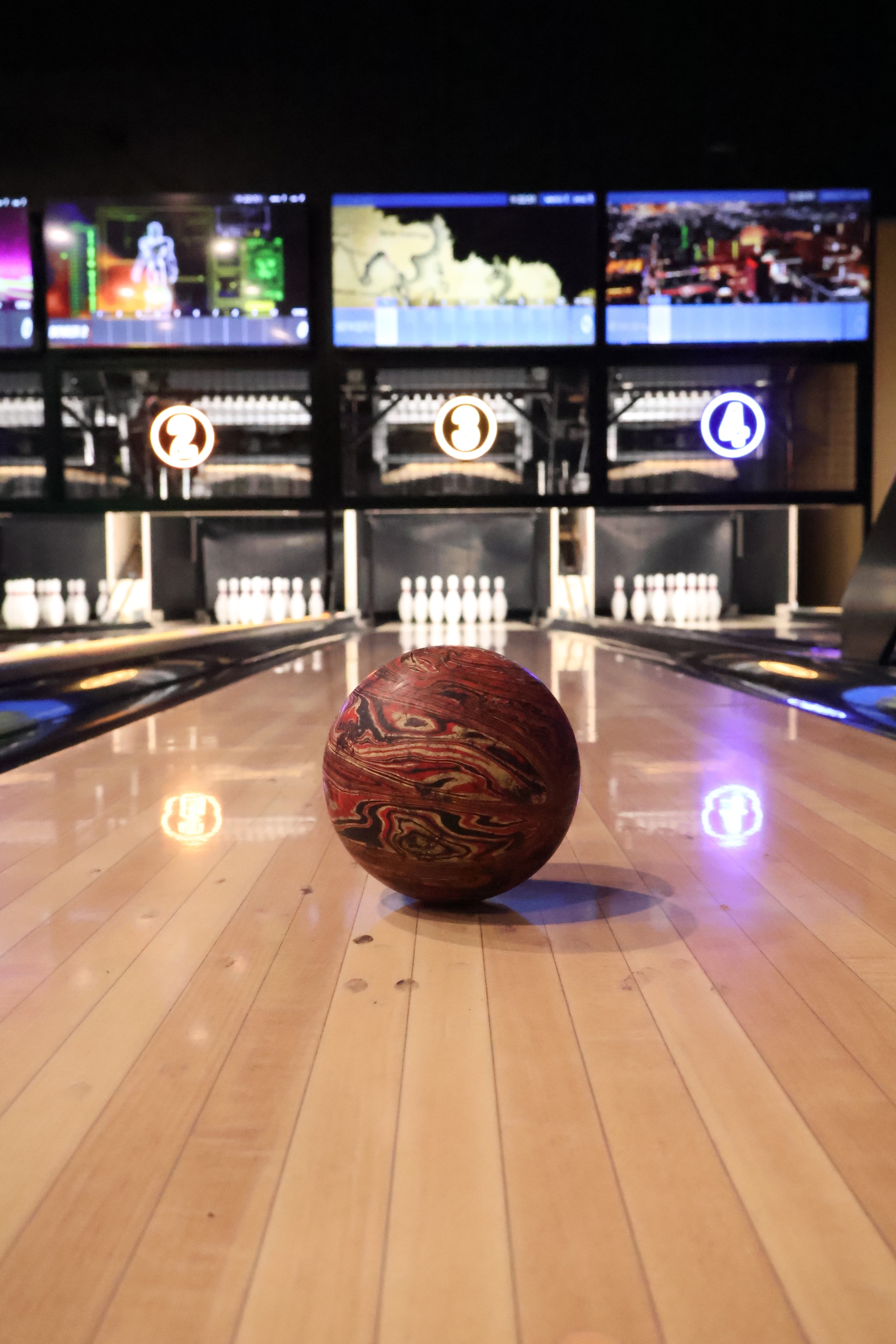 Tap Ins Golf Lounge - Image 3