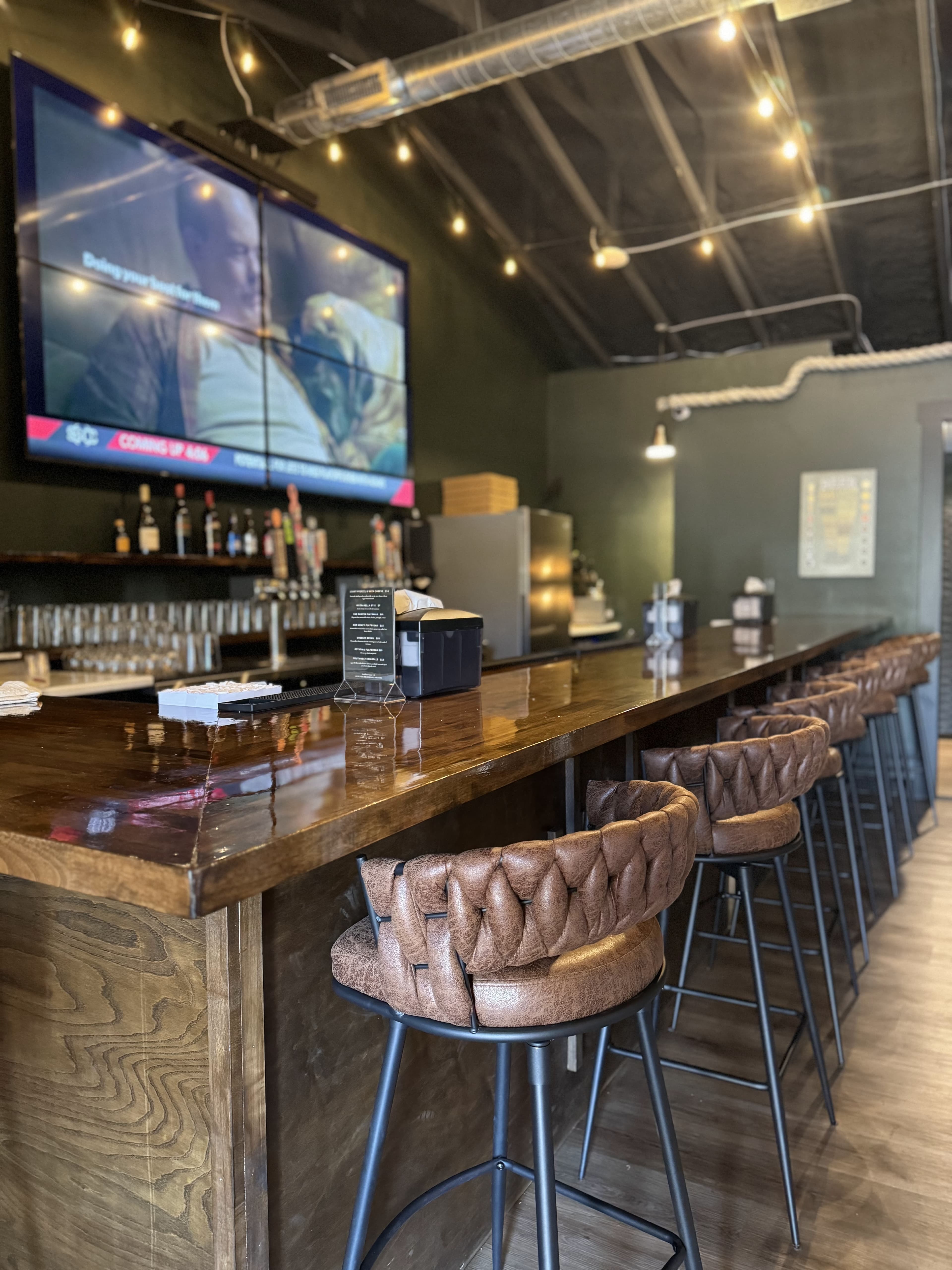 Stix Golf Lounge - Image 1