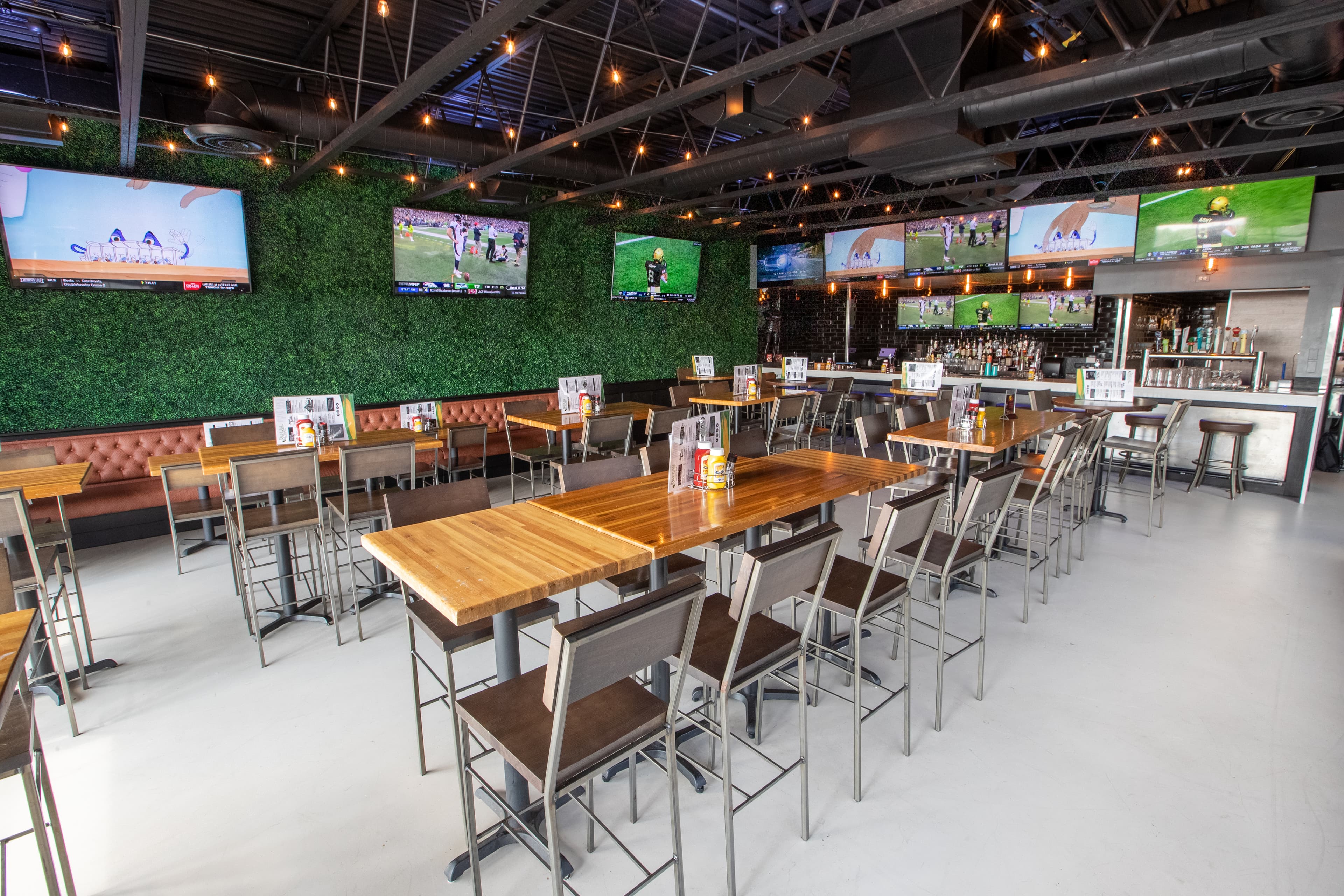 390 Golf Experience - Image 9